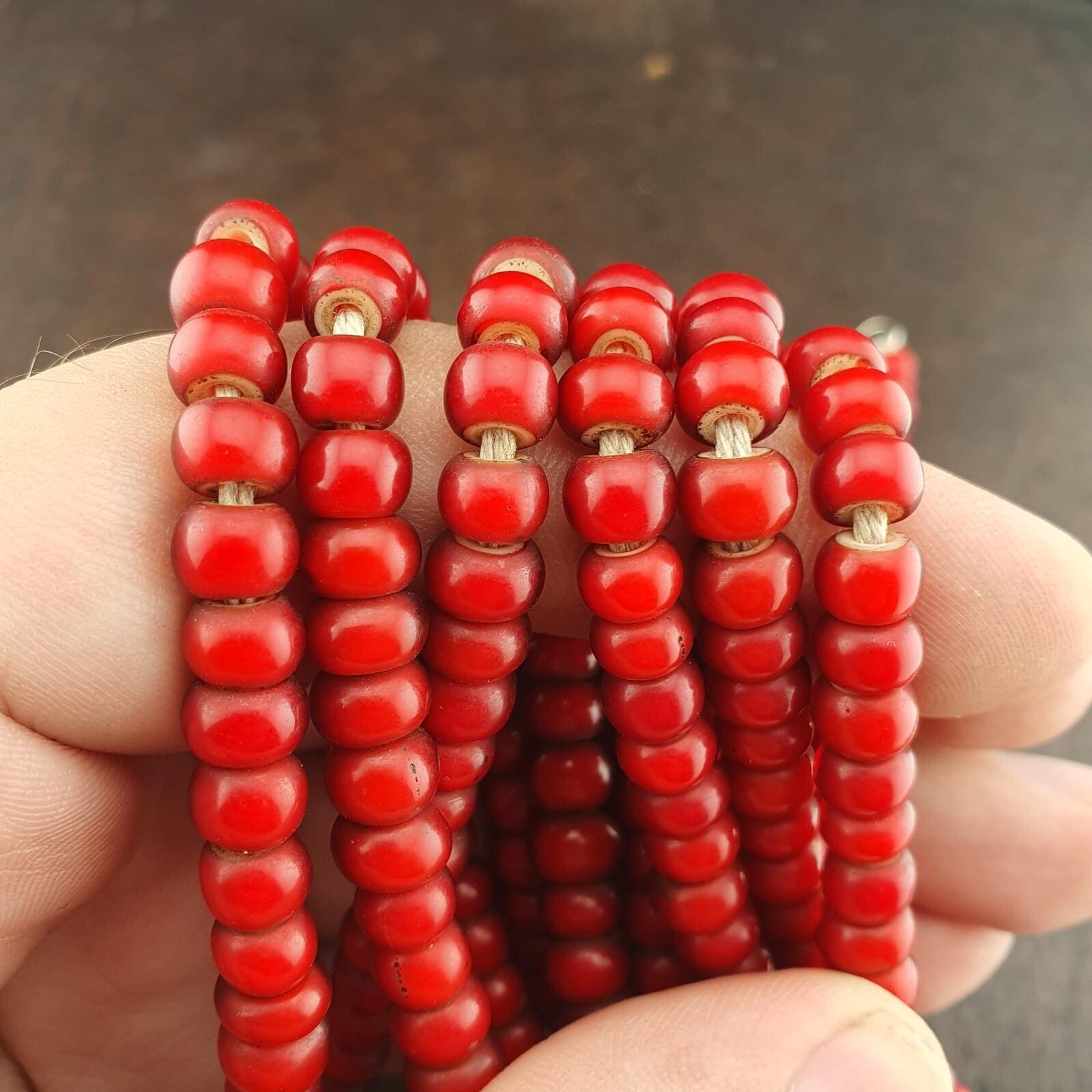 7 mm antique venetian white heart trade beads multi strands necklace