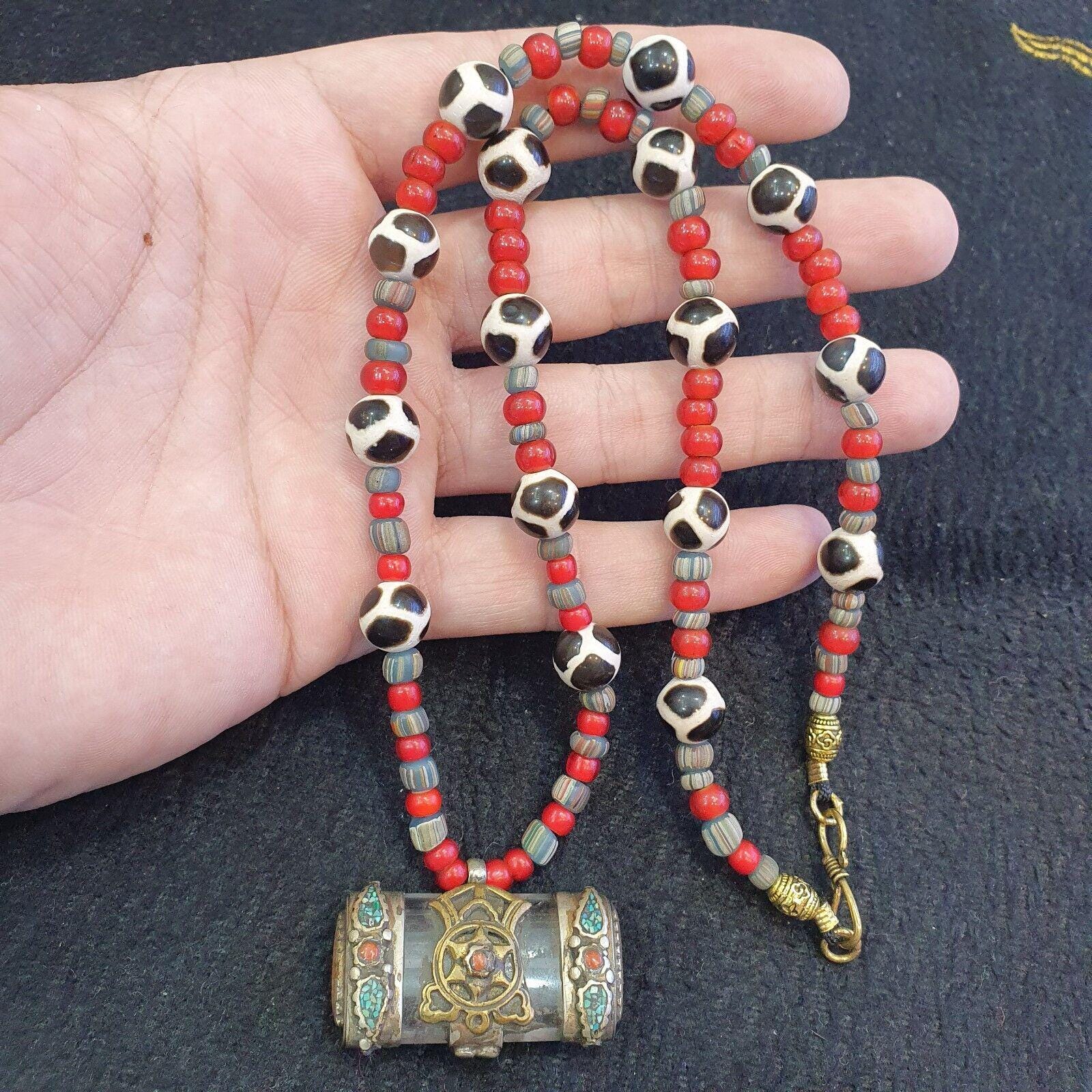 Antique Tibetan Quartz Pendant Necklace: Agate & Turquoise Beads