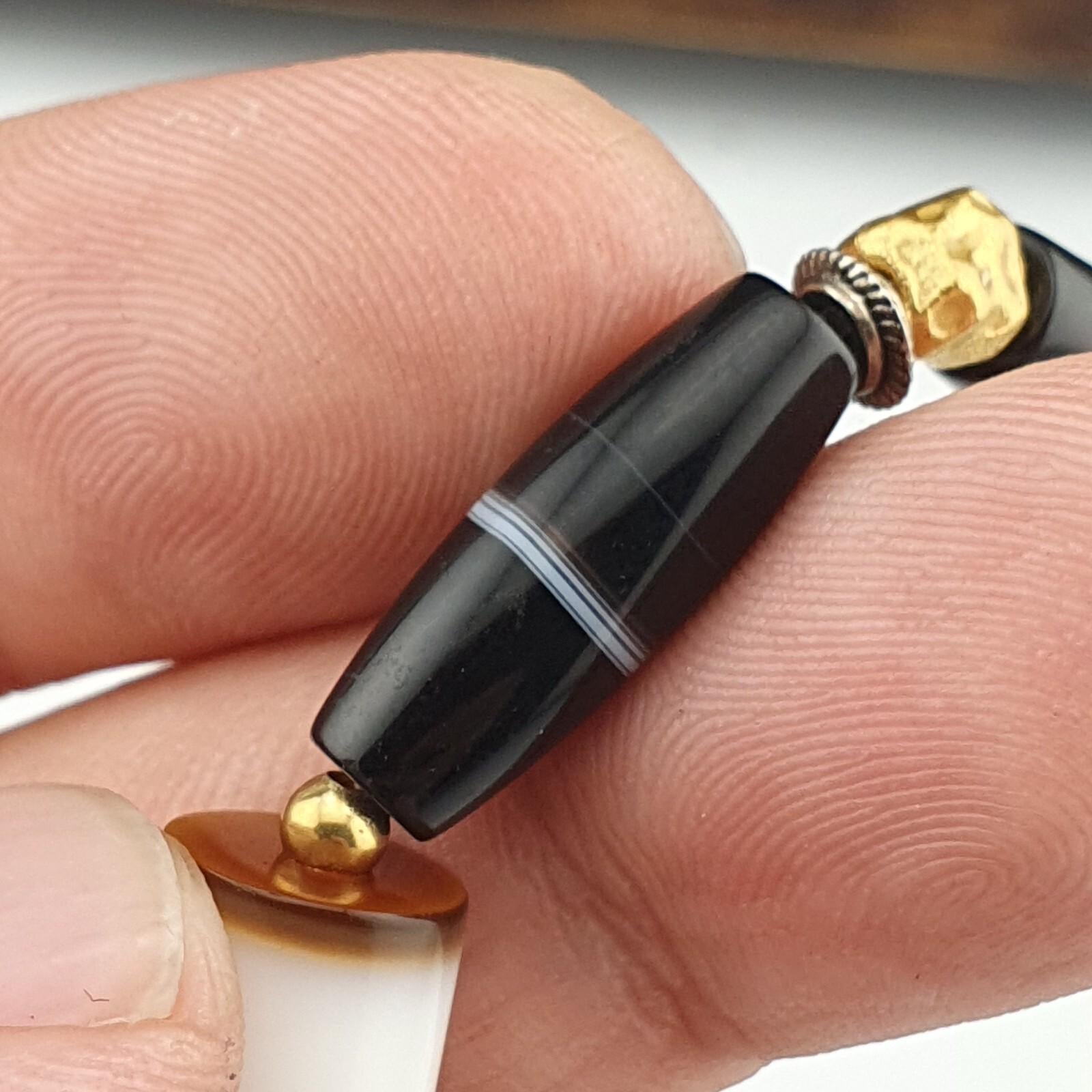 Antique old yemeni agate natural white 1 line black gate beaded bracelet