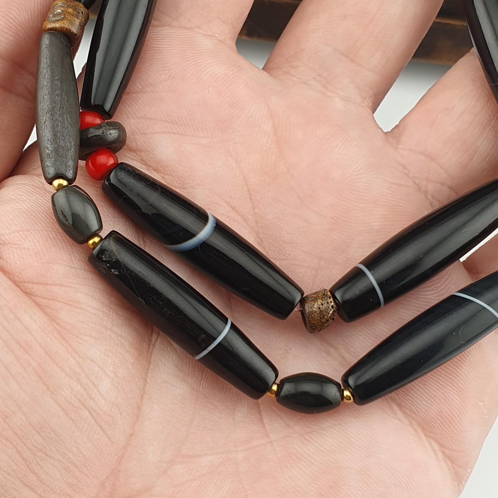 Antique old yemeni agate natural rare pattern banded agate beads 9 pieces