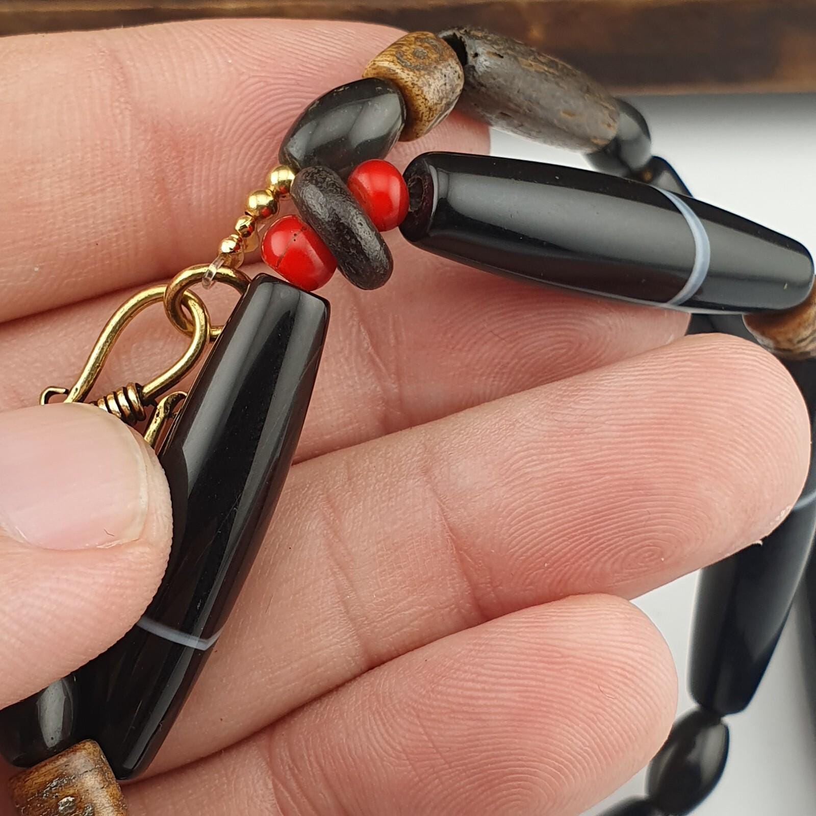 Antique old yemeni agate natural rare pattern banded agate beads 9 pieces