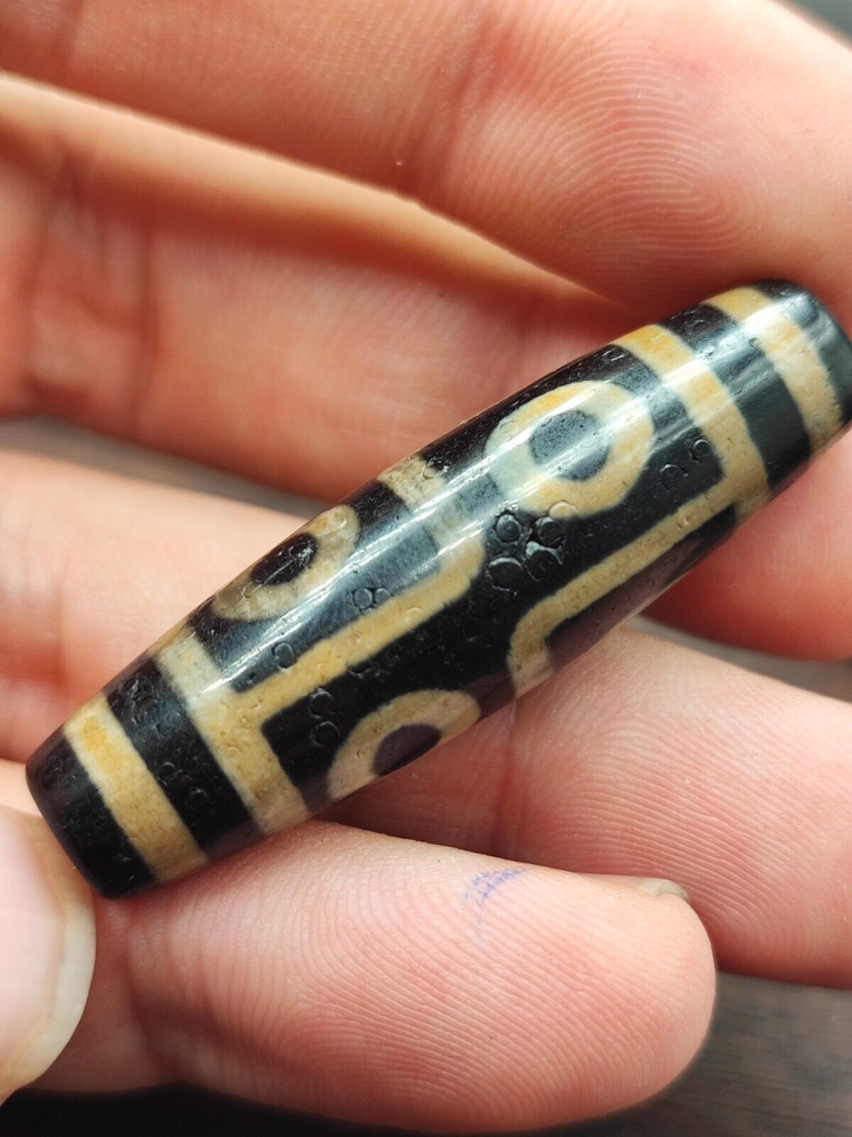 6 eyes tibetan old agate dzi bead unique pattern amulet pendant tb-3