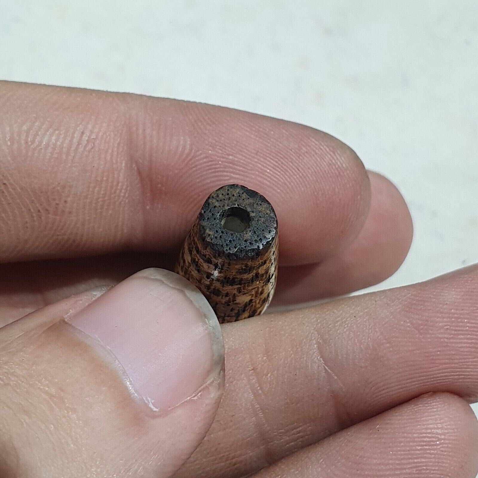 Antique indo tibetan samon pyu pumtek 3 eyes bead 'dzi-like' tube pmt-4y