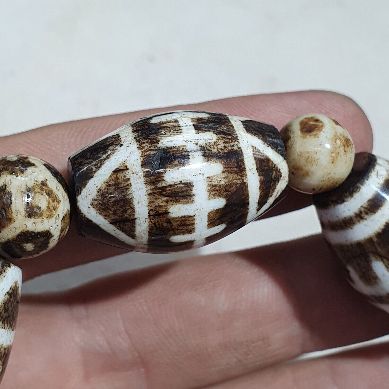 Lot 14 south asian old pumtek pyu beads petrified wood stone beads bracelet