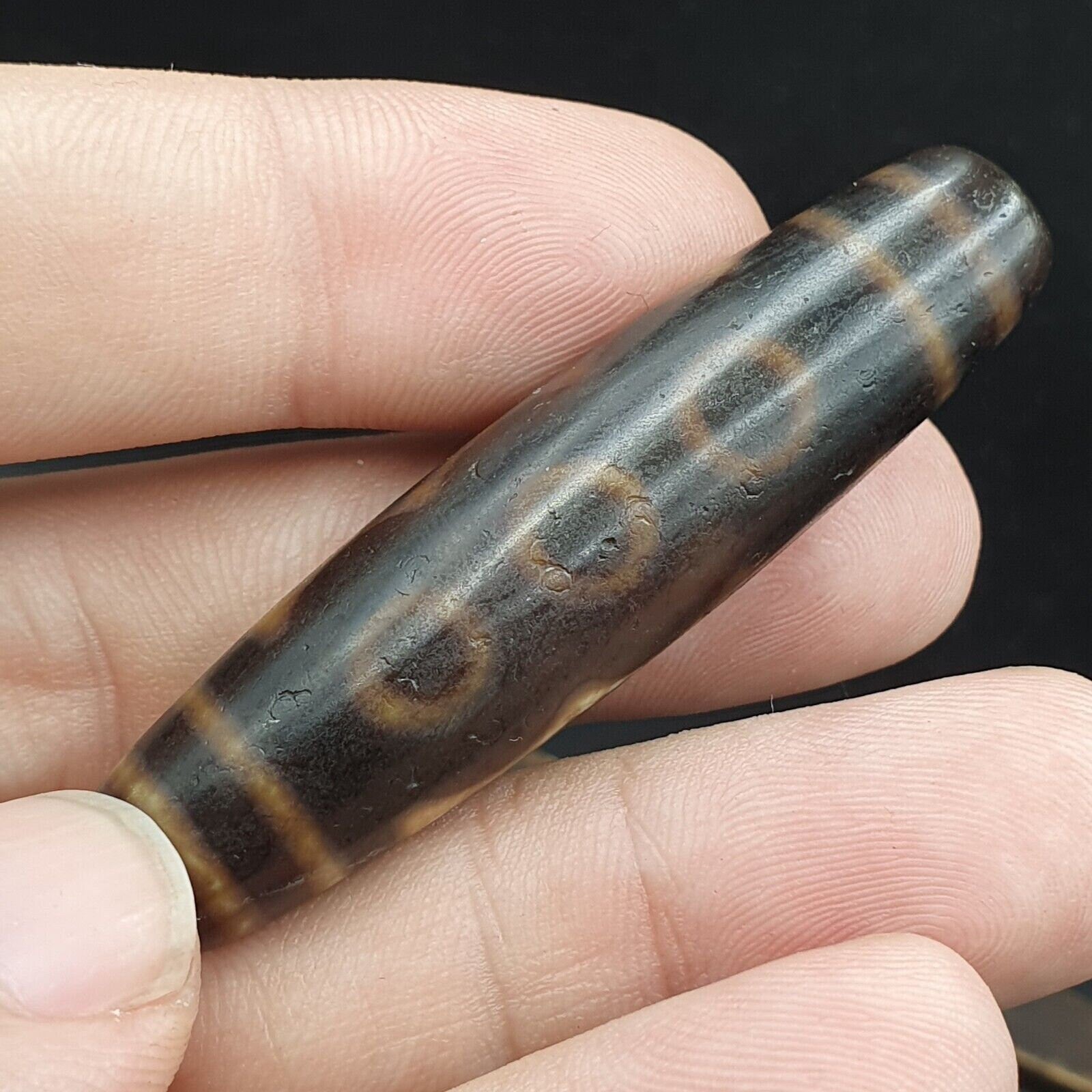 Old indo tibetan agate 5 eyes in 6 lines agate stone dzi bead amulet