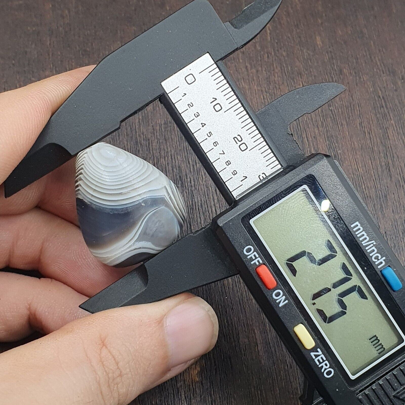 Antique tibetan gray agate bead natural patterns agate amulet 27.5x23.2 mm