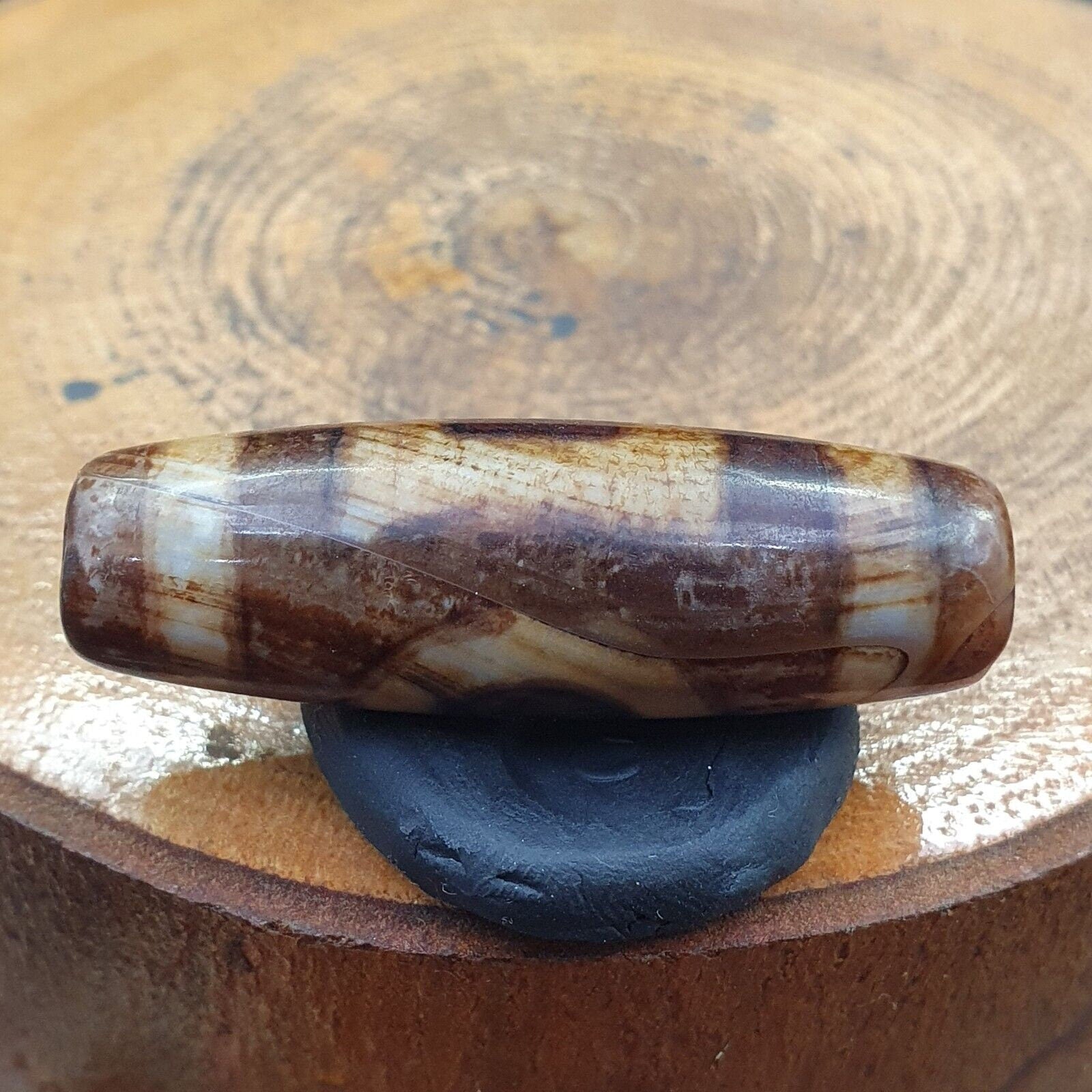 Tibetan rusted eyes agate stone dzi bead amulet bd-25-7