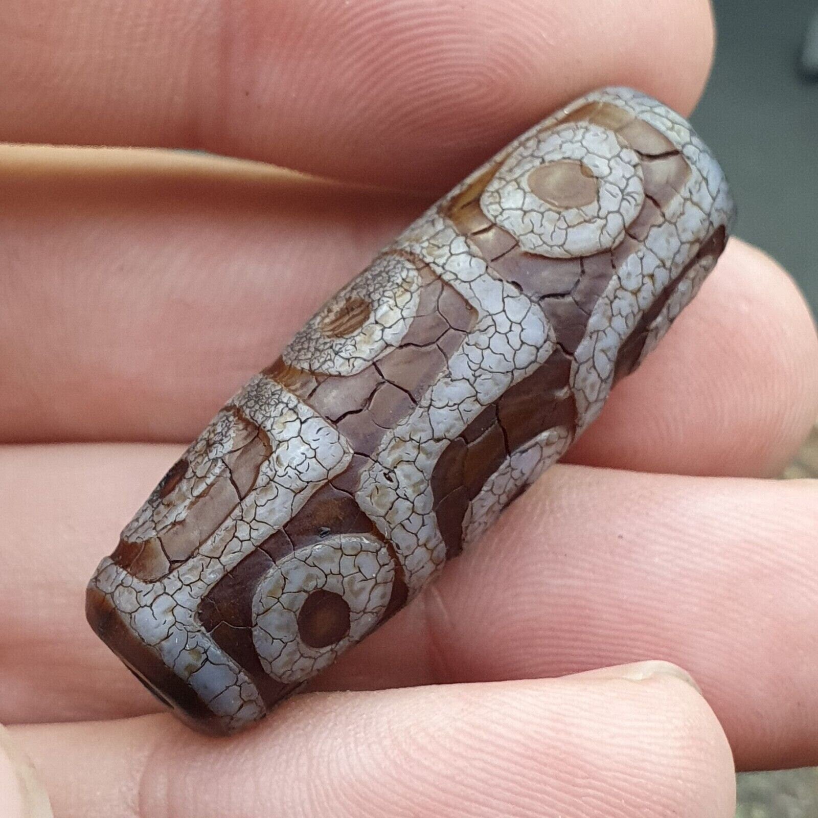 Tibetan 9 eyes in eyes agate stone dzi bead amulet ag-3