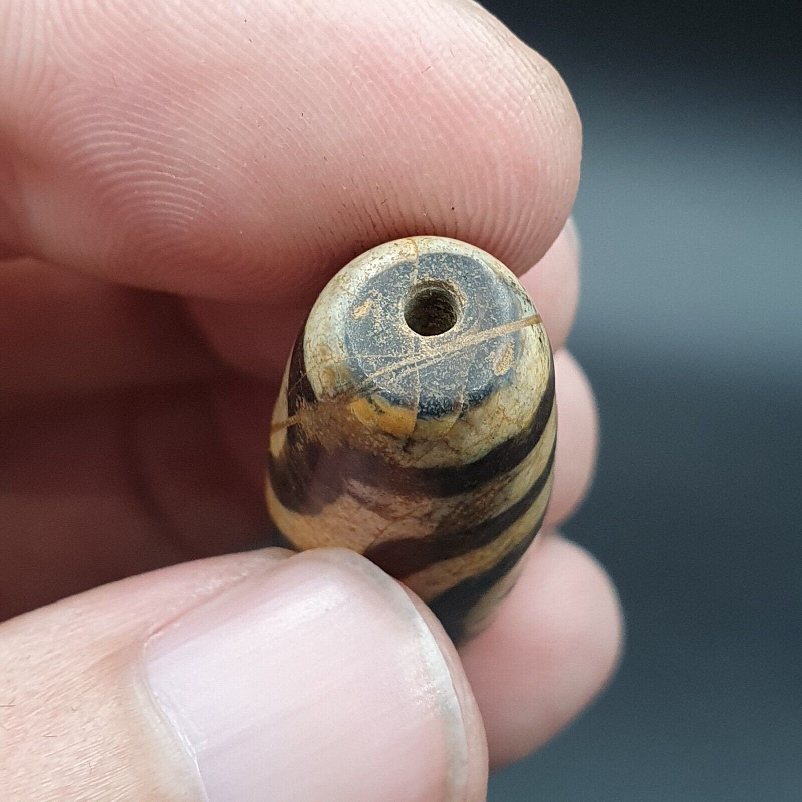 Antique himalayan indo tibetan old agate pure 3 eyes powerful dzi amulet bead