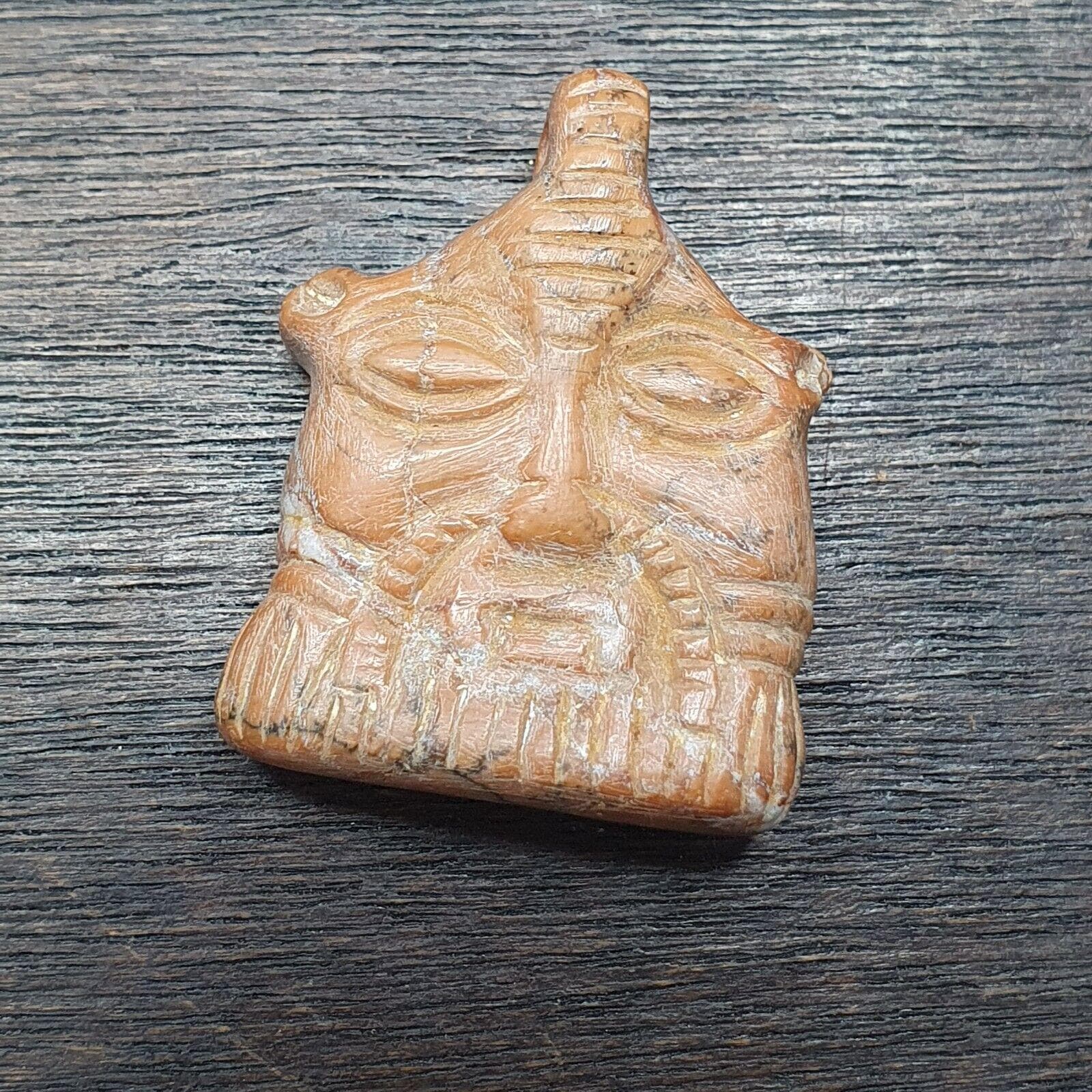 Antique jewelry king's face bead amulet engraved