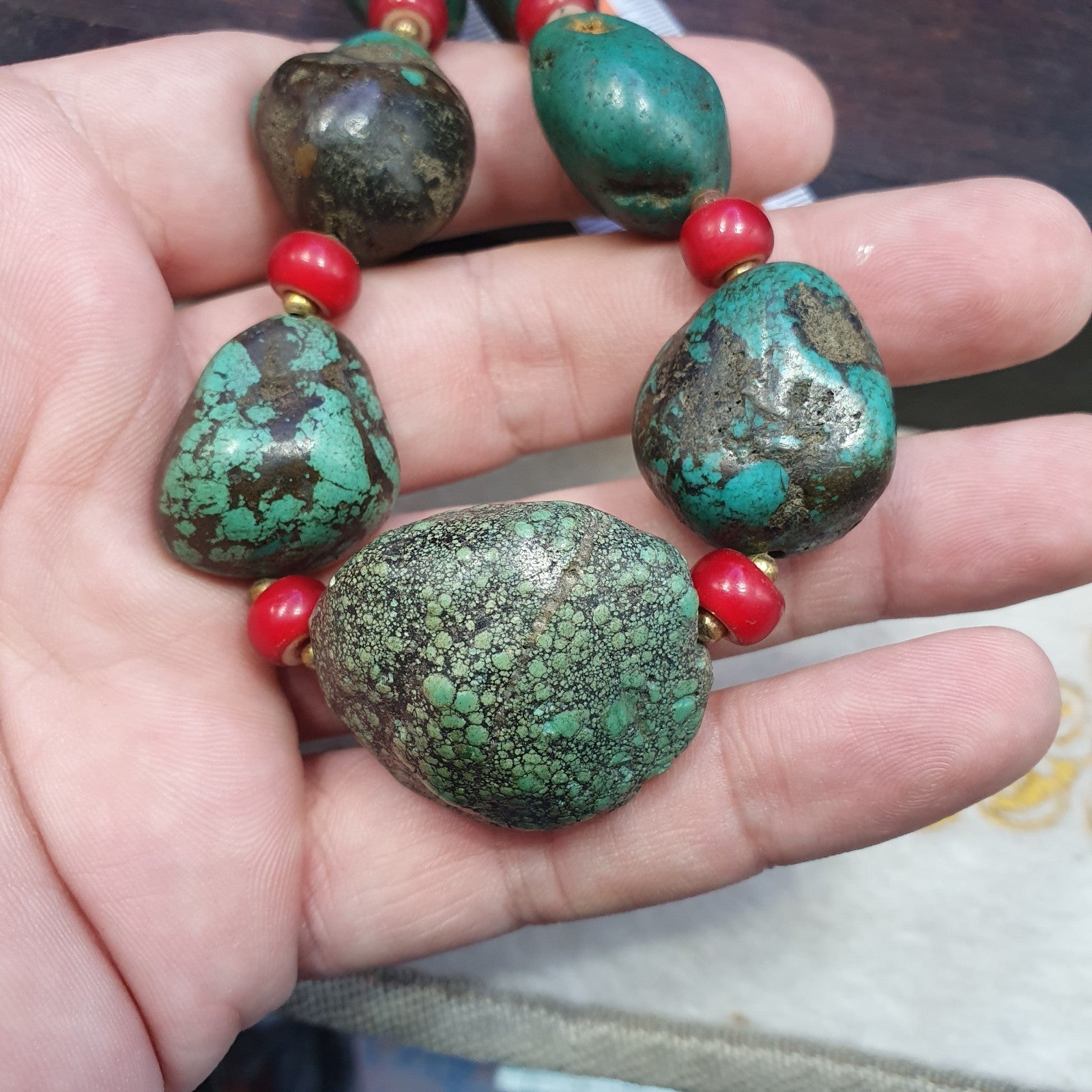 Antique Turquoise and Red whiteheart beads necklace 149 grams