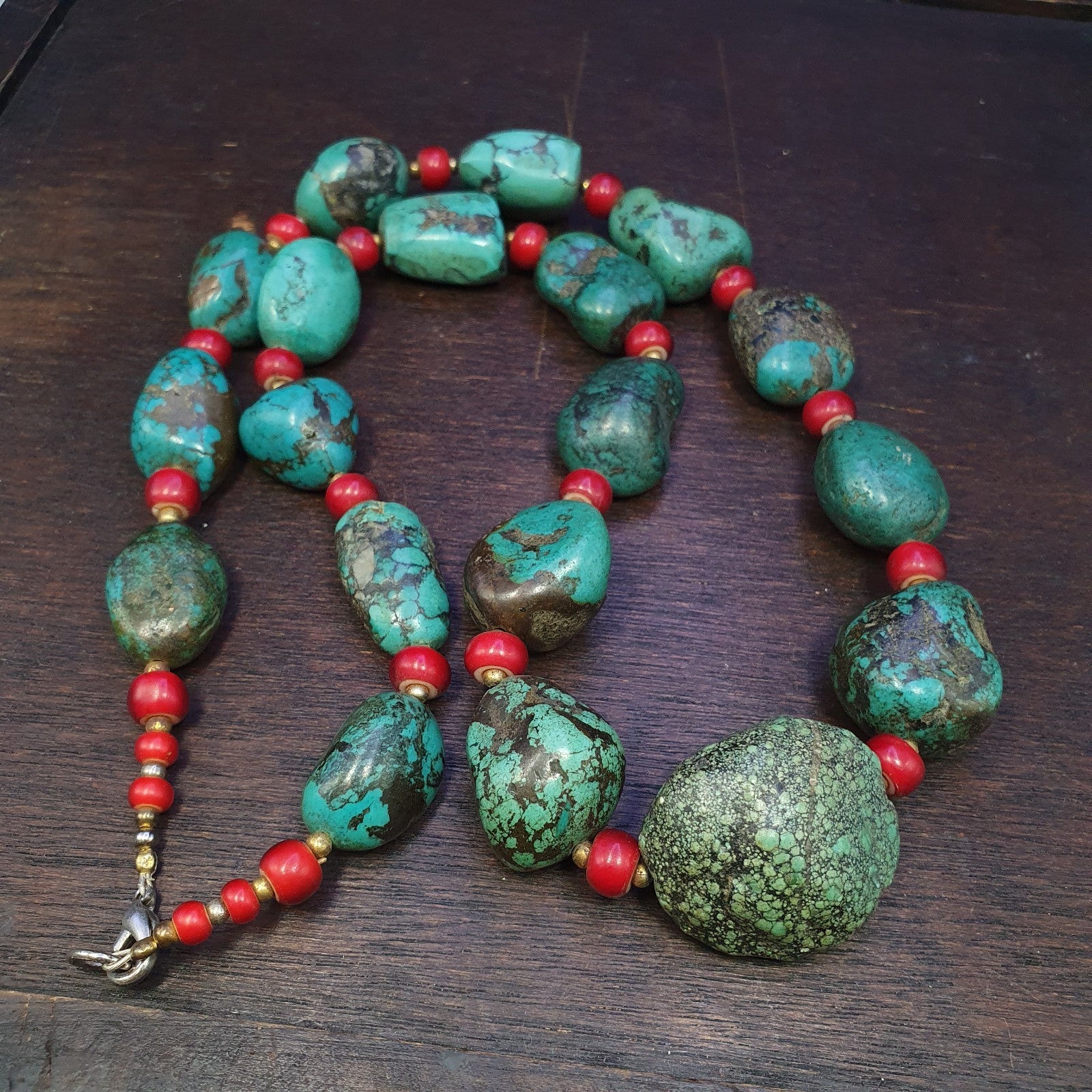 Antique Turquoise and Red whiteheart beads necklace 149 grams
