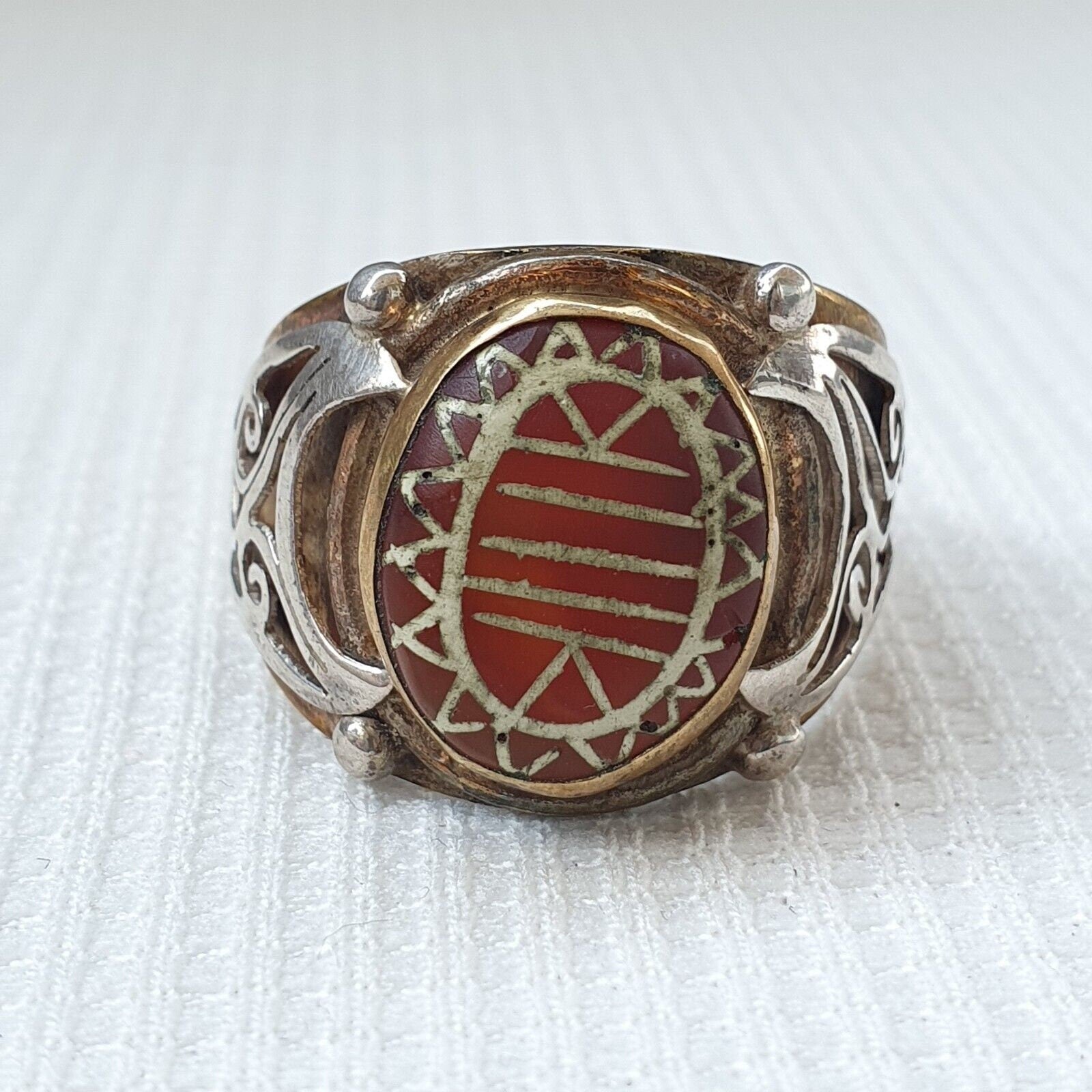 Antique tibetan etched agate center stone silver inlay gold plated brass ring
