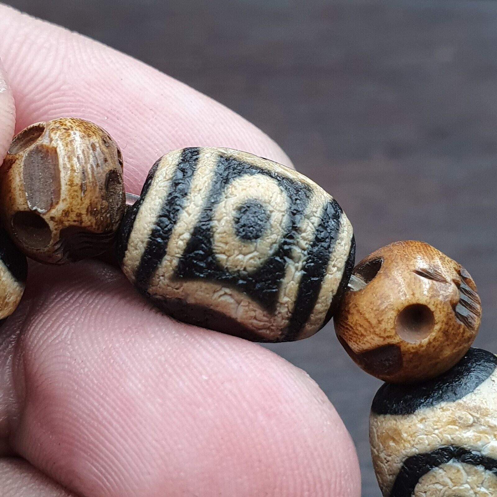 Very rare Tibetan dzi bead old amulet Agate Eyes pattern Tibet gzi bracelet