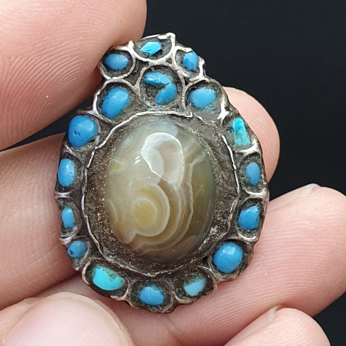 Old Antique Himalayan Indo Tibetan Luk Mik Silver pendant Amulet Bead