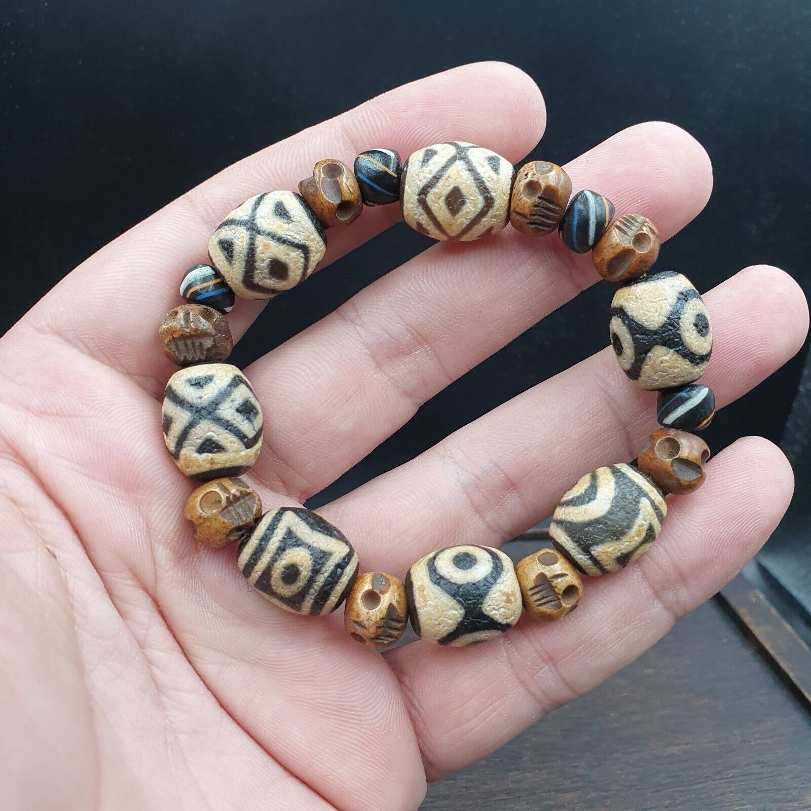 Very rare Tibetan dzi bead old amulet Agate Eyes pattern Tibet gzi bracelet