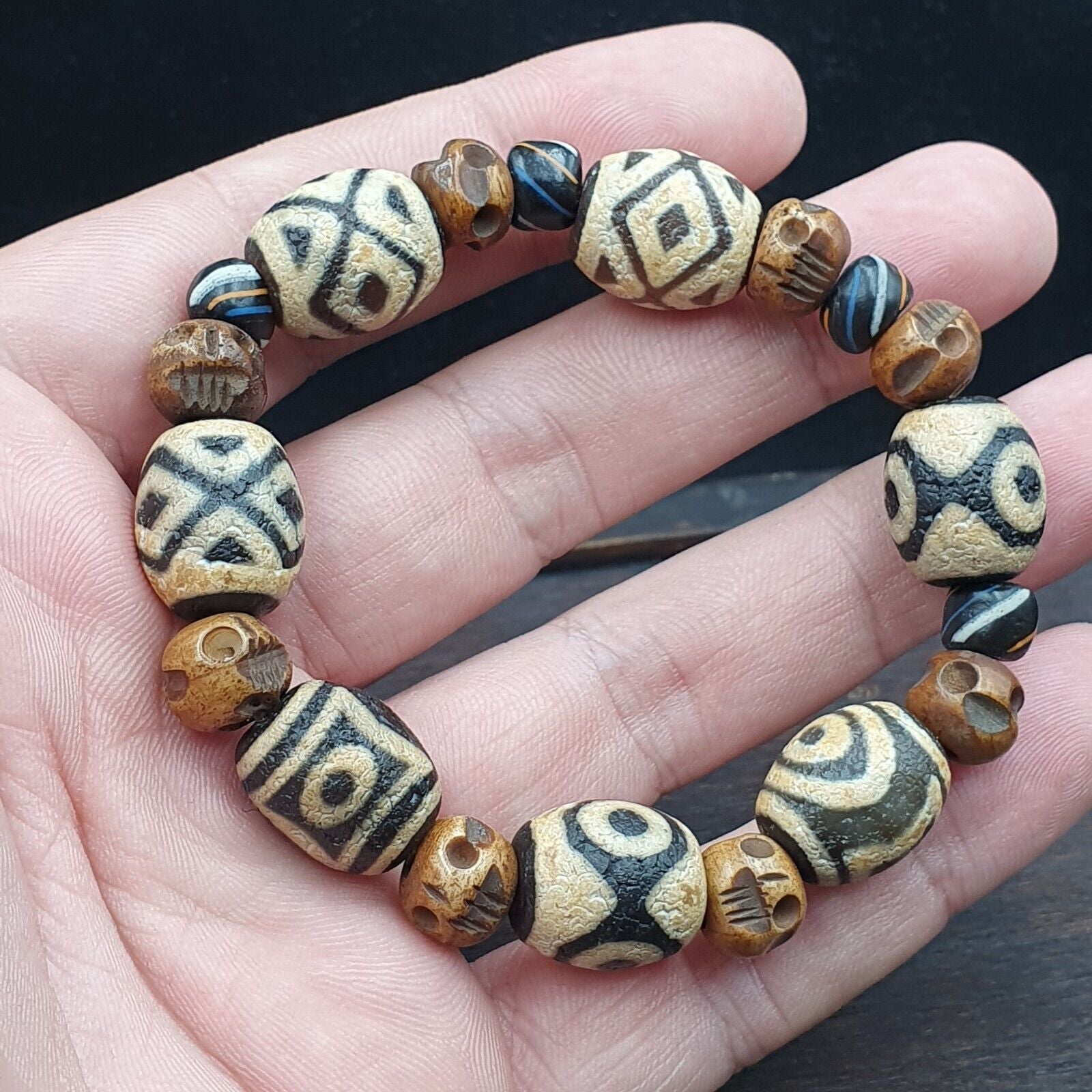 Very rare Tibetan dzi bead old amulet Agate Eyes pattern Tibet gzi bracelet