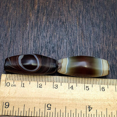 2 himalayan indo tibetan unique pattern agate beads suleimany eye agate amulet