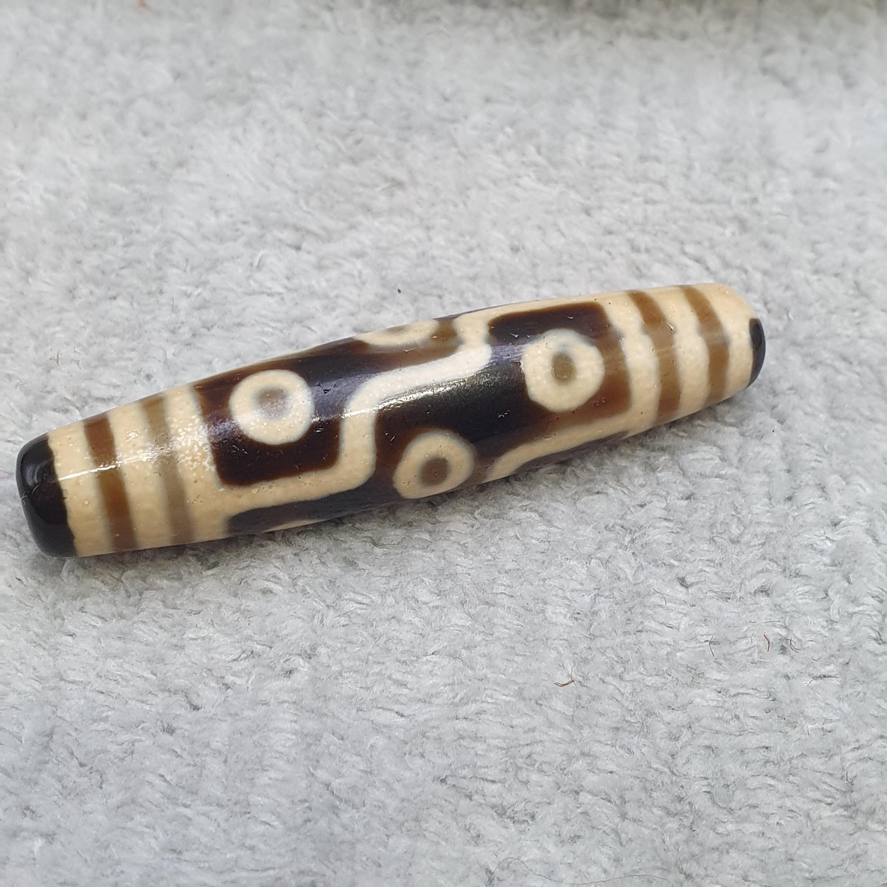 9 eyes unique pattern himalayan tibetan agate dzi bead amulet lucky charm bead