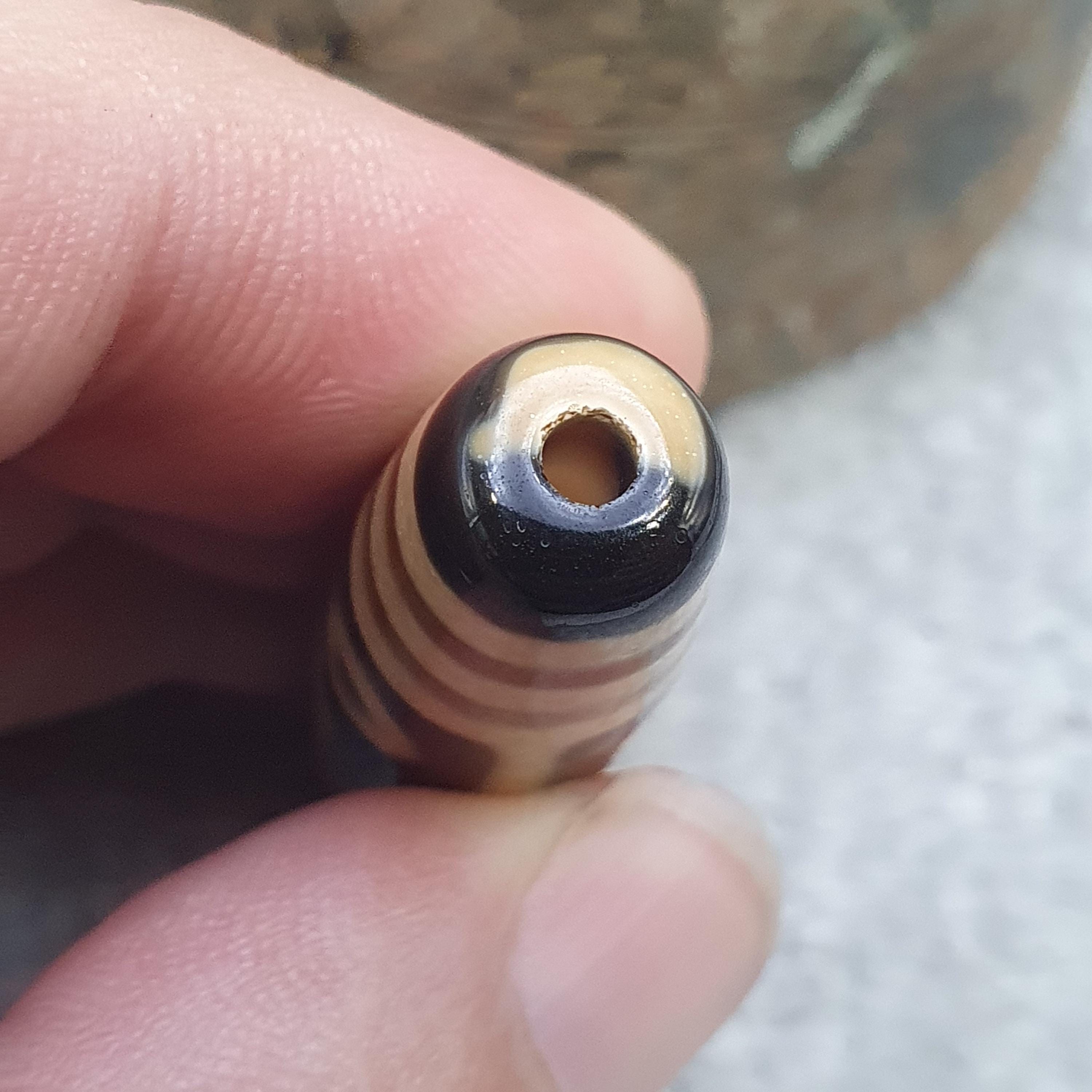 9 eyes unique pattern himalayan tibetan agate dzi bead amulet lucky charm bead