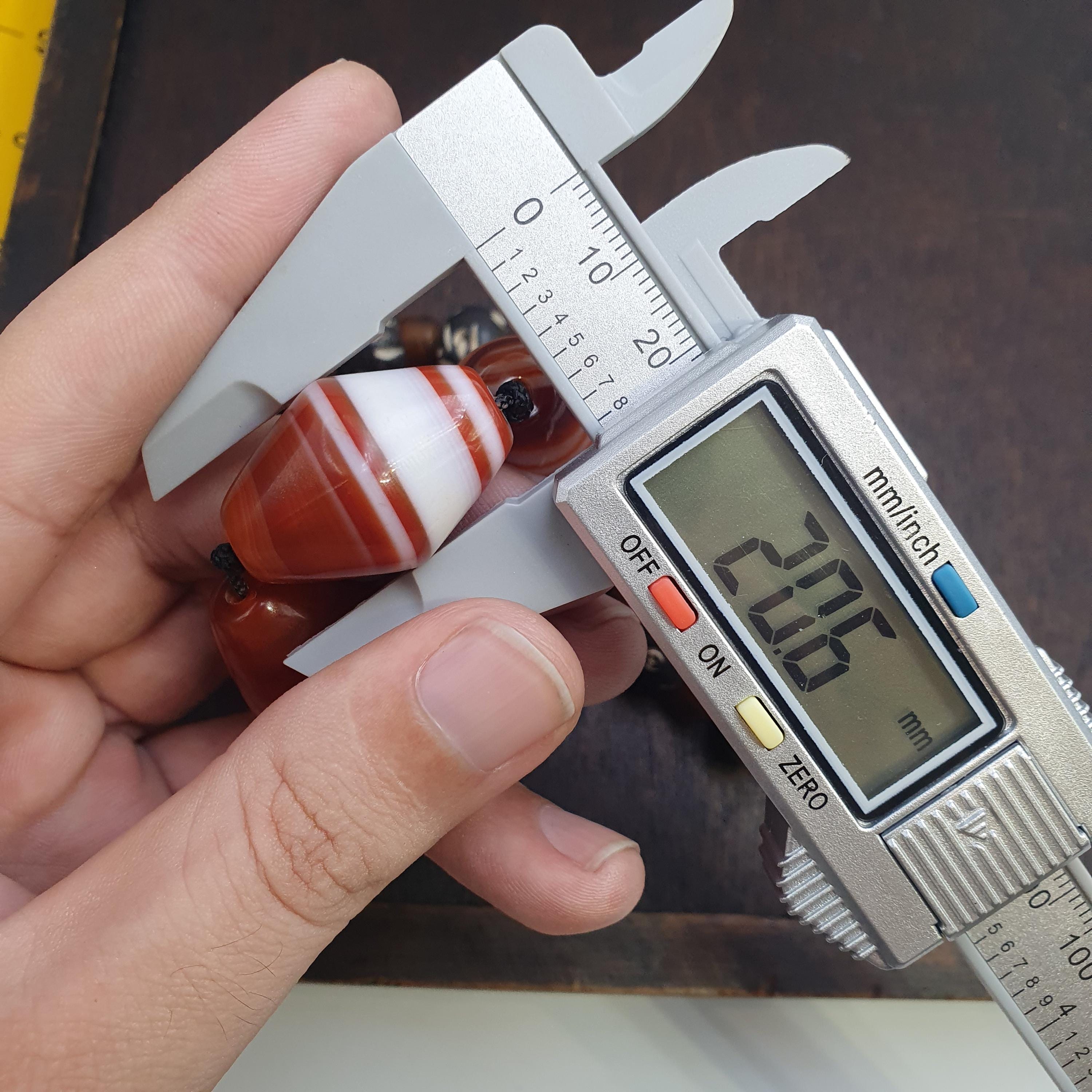 Red agate natural patterns old beads jewelry necklace