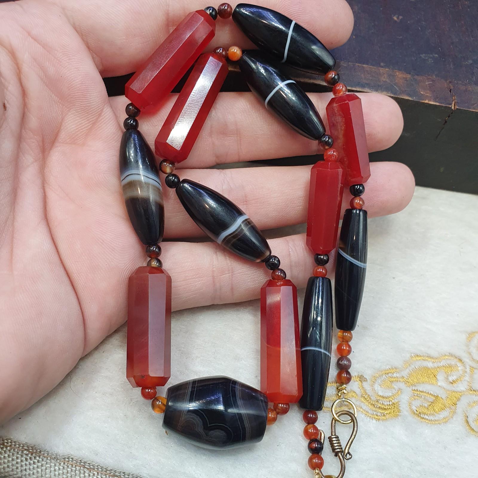 Vintage Carnelian Suleimanagate Necklace: Middle Eastern Beaded Jewelry