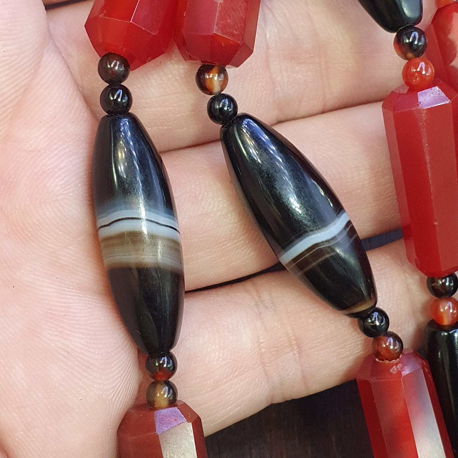 Vintage Carnelian Suleimanagate Necklace: Middle Eastern Beaded Jewelry