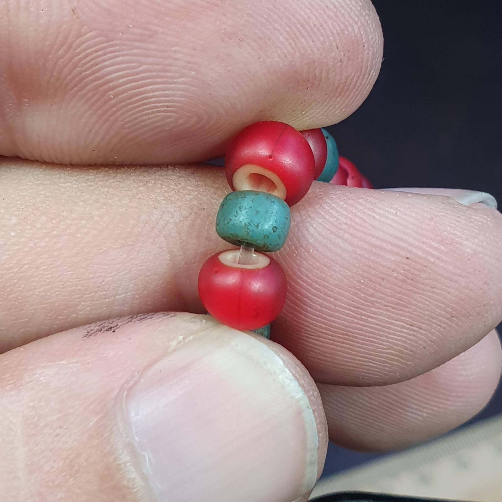 Antique tibetan agate animal lion figurine with whiteheart beads bracelet