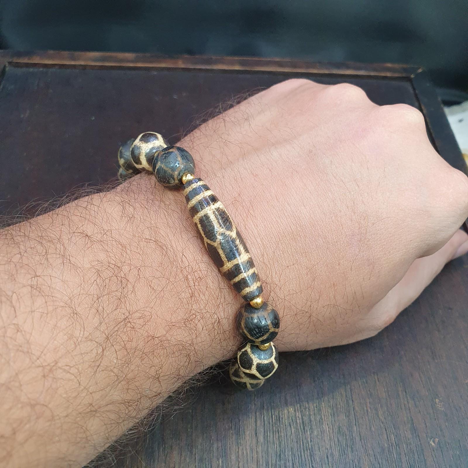 Antique south asian burmese pumtek pyu dzi pattern beads bracelet