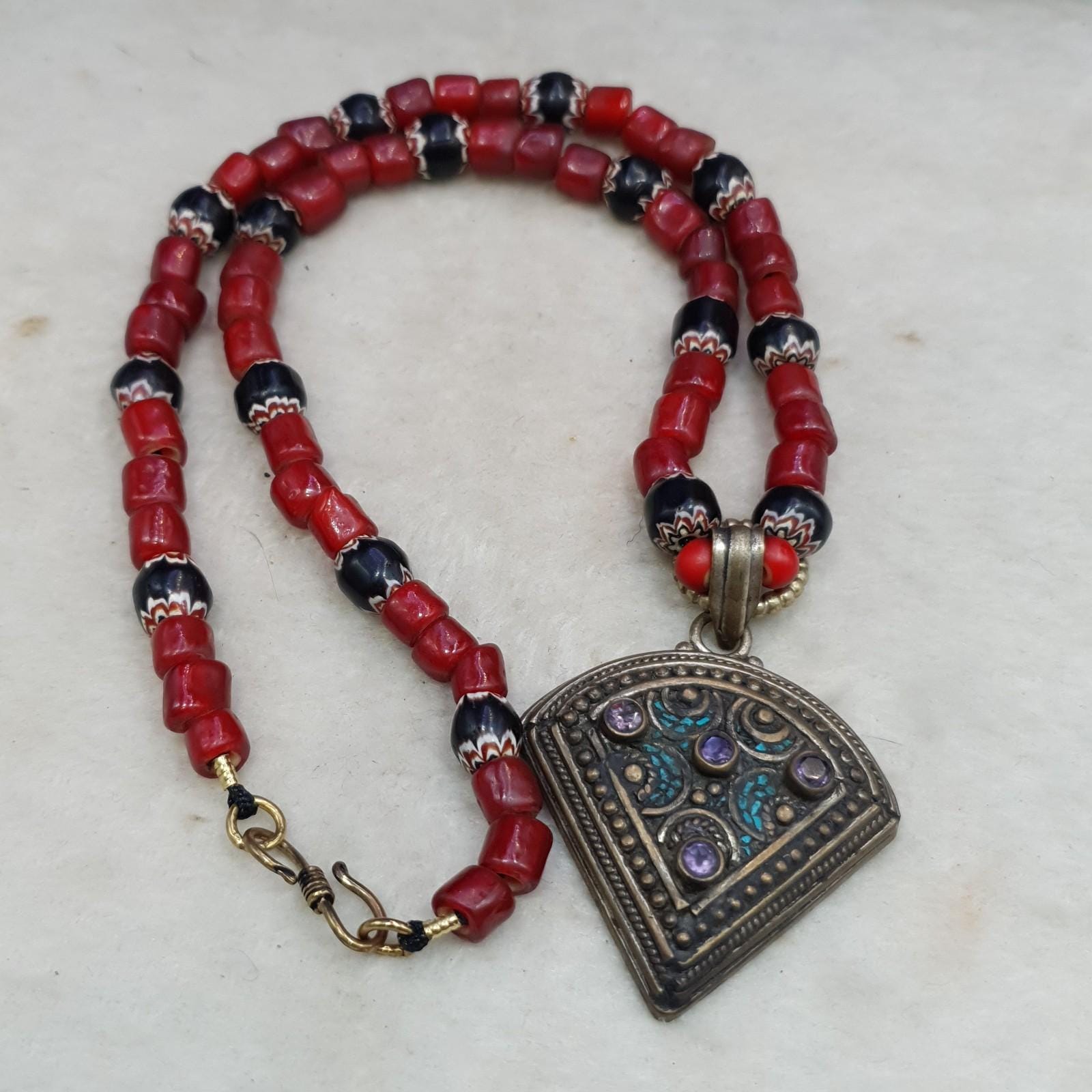 Venetian Whiteheart Chevron Bead Necklace: Amethyst Turquoise Pendant