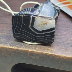 Antique agate animal figurine cat figure agate sculptures bead amulet