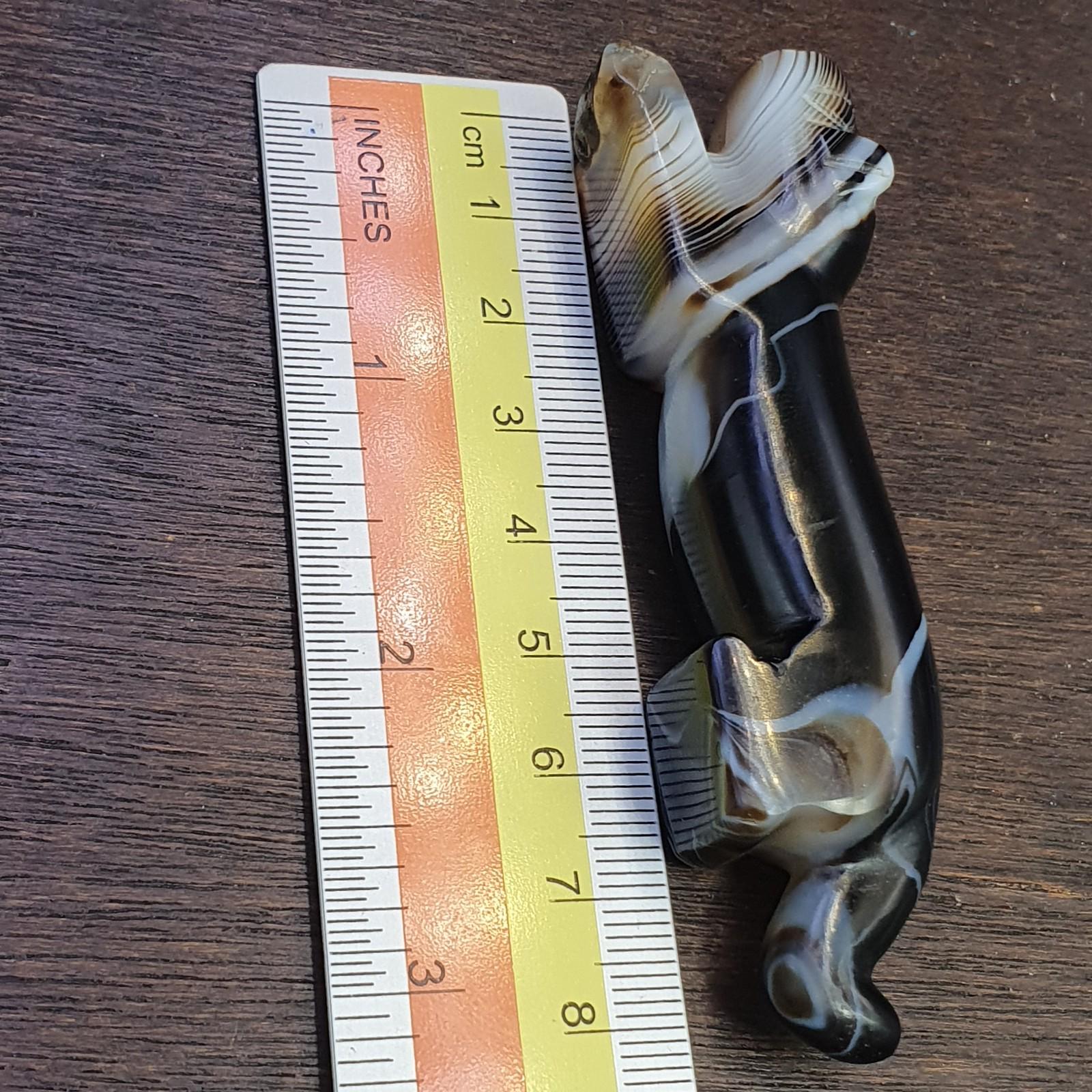 Antique tibetan agate animal figurine lion figure agate bead amulet