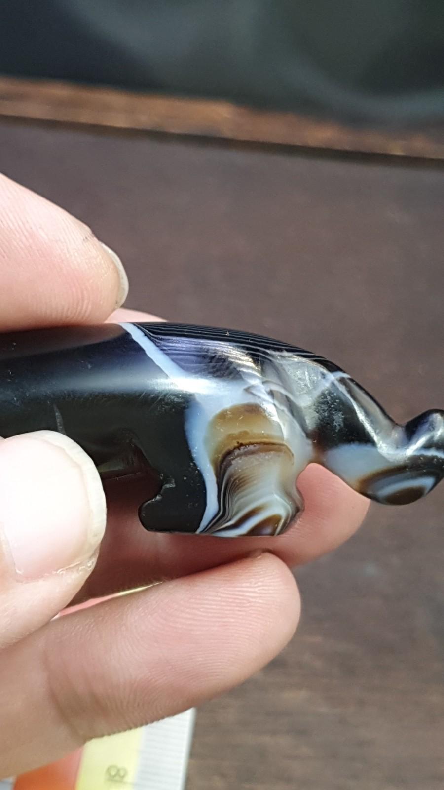 Antique tibetan agate animal figurine lion figure agate bead amulet