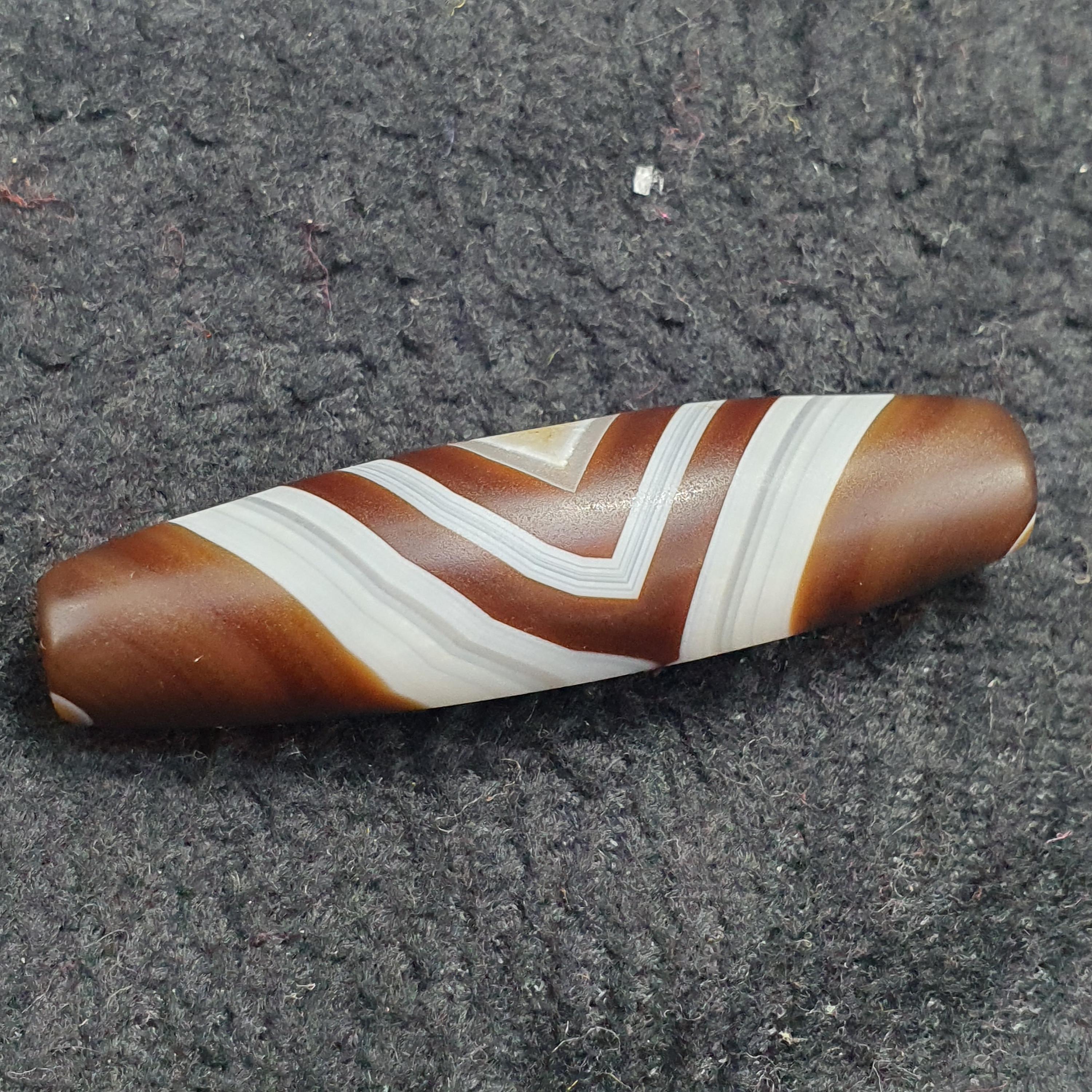 Himalayan tibetan agate suleimani bead natural crystal eye pattern agate