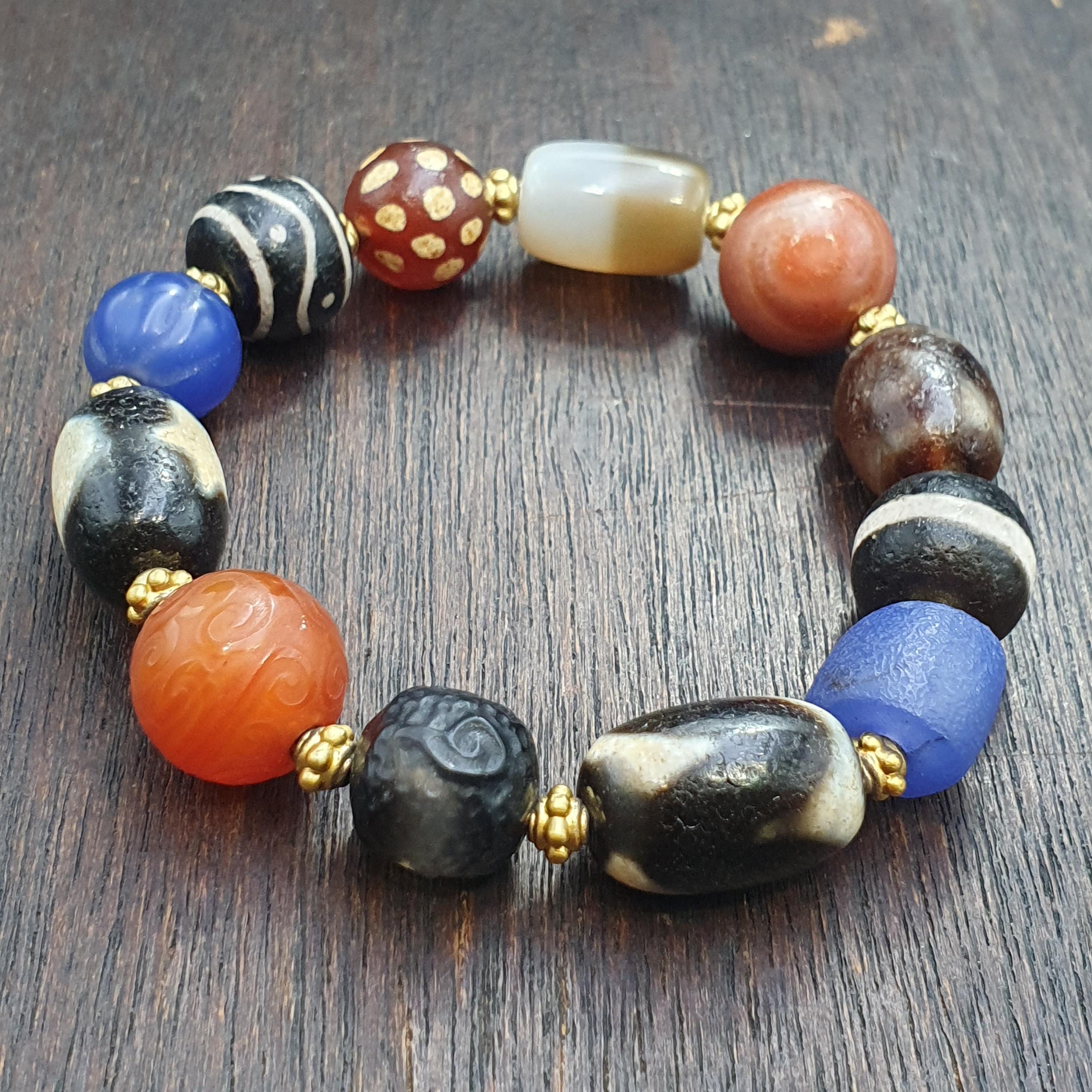 Tibetan Dzi Agate Bead Bracelet – Nepalese Spiritual Motifs