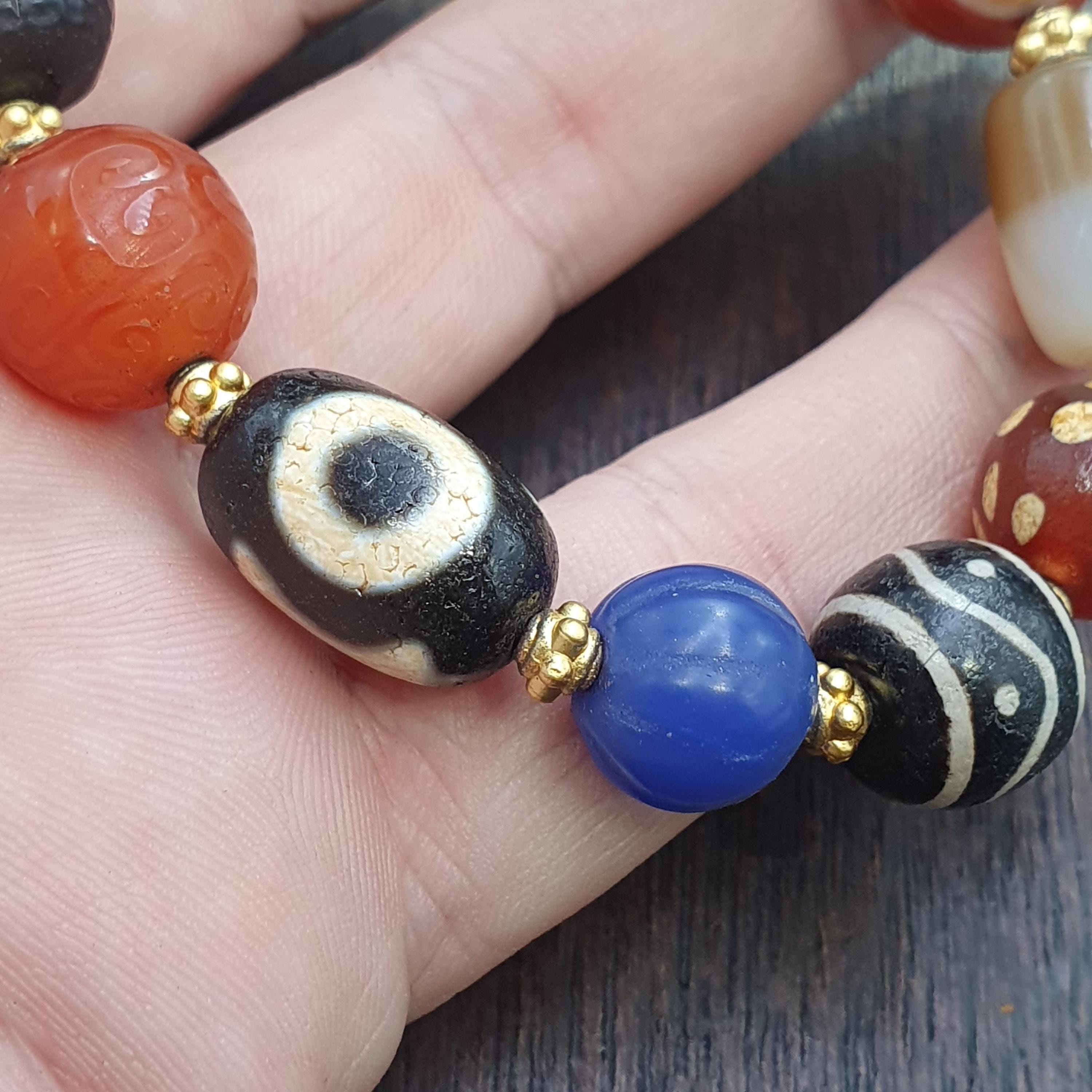 Tibetan Dzi Agate Bead Bracelet – Nepalese Spiritual Motifs
