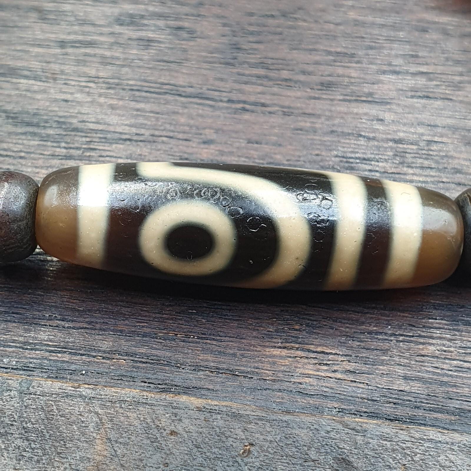 Tibetan dzi agate, carnelian himalayan carving yak bone beaded bracelet