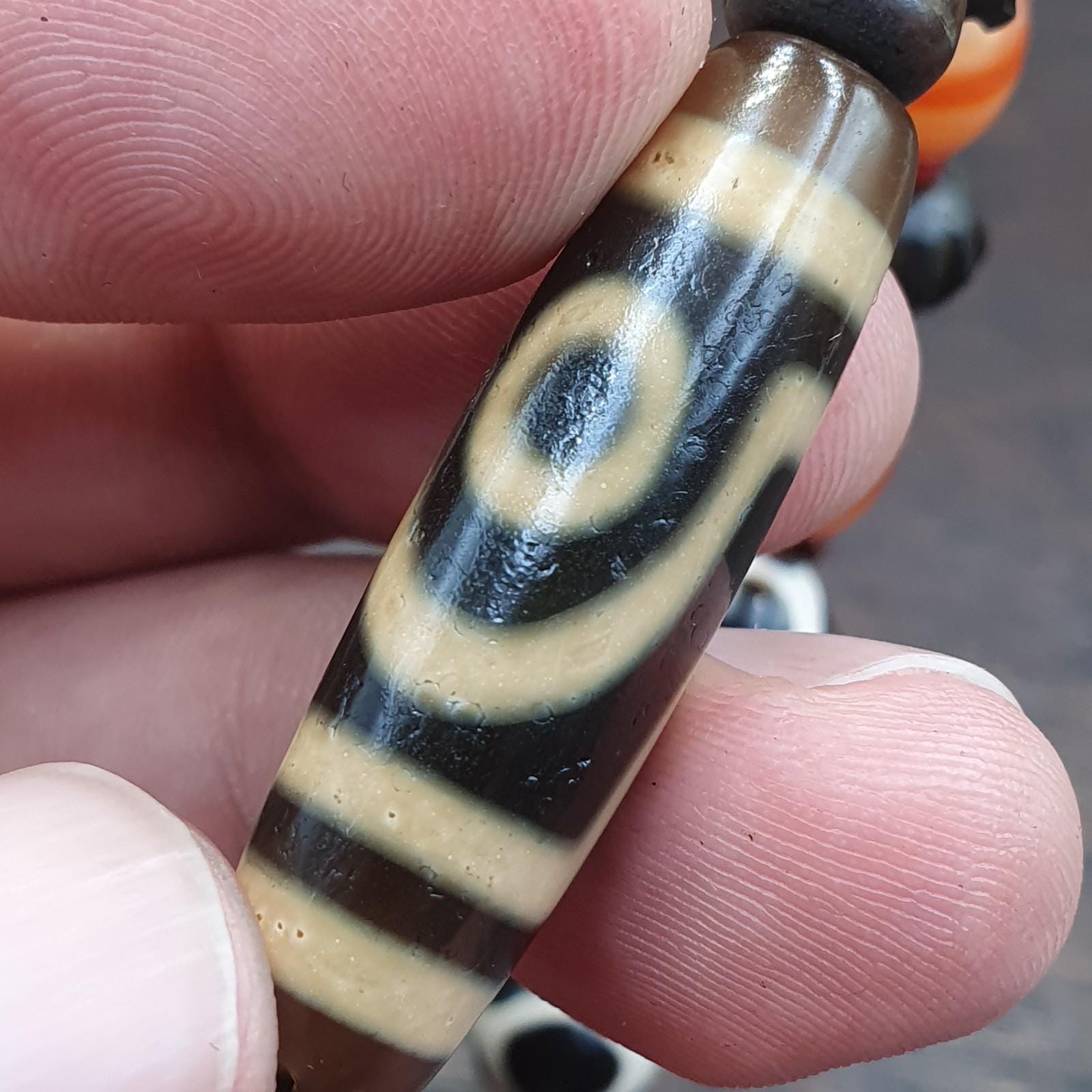 Tibetan dzi agate, carnelian himalayan carving yak bone beaded bracelet