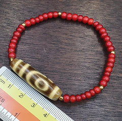 2 slide eyes old himalayan tibetan agate dzi bead unique pattern bracelet