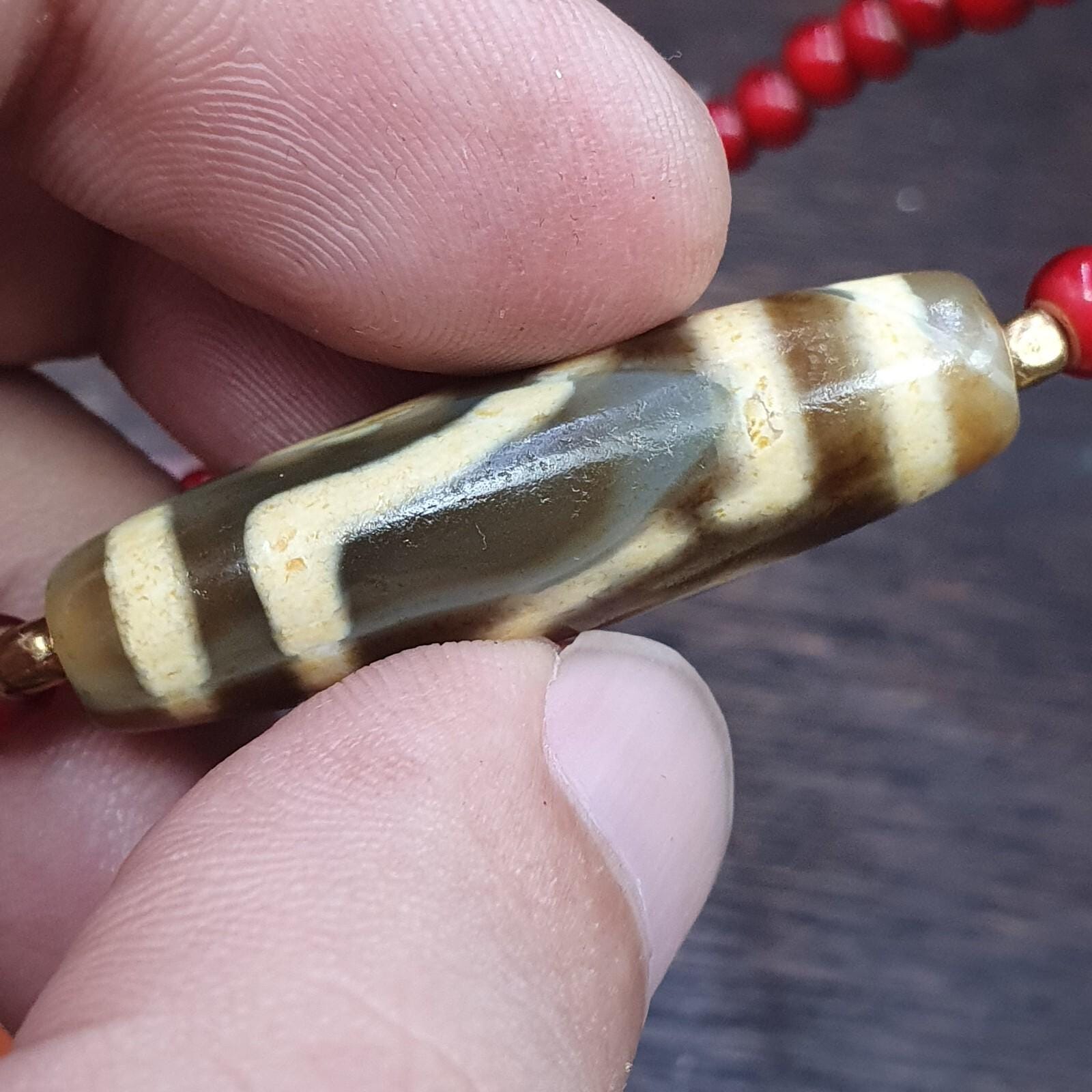 2 slide eyes old himalayan tibetan agate dzi bead unique pattern bracelet