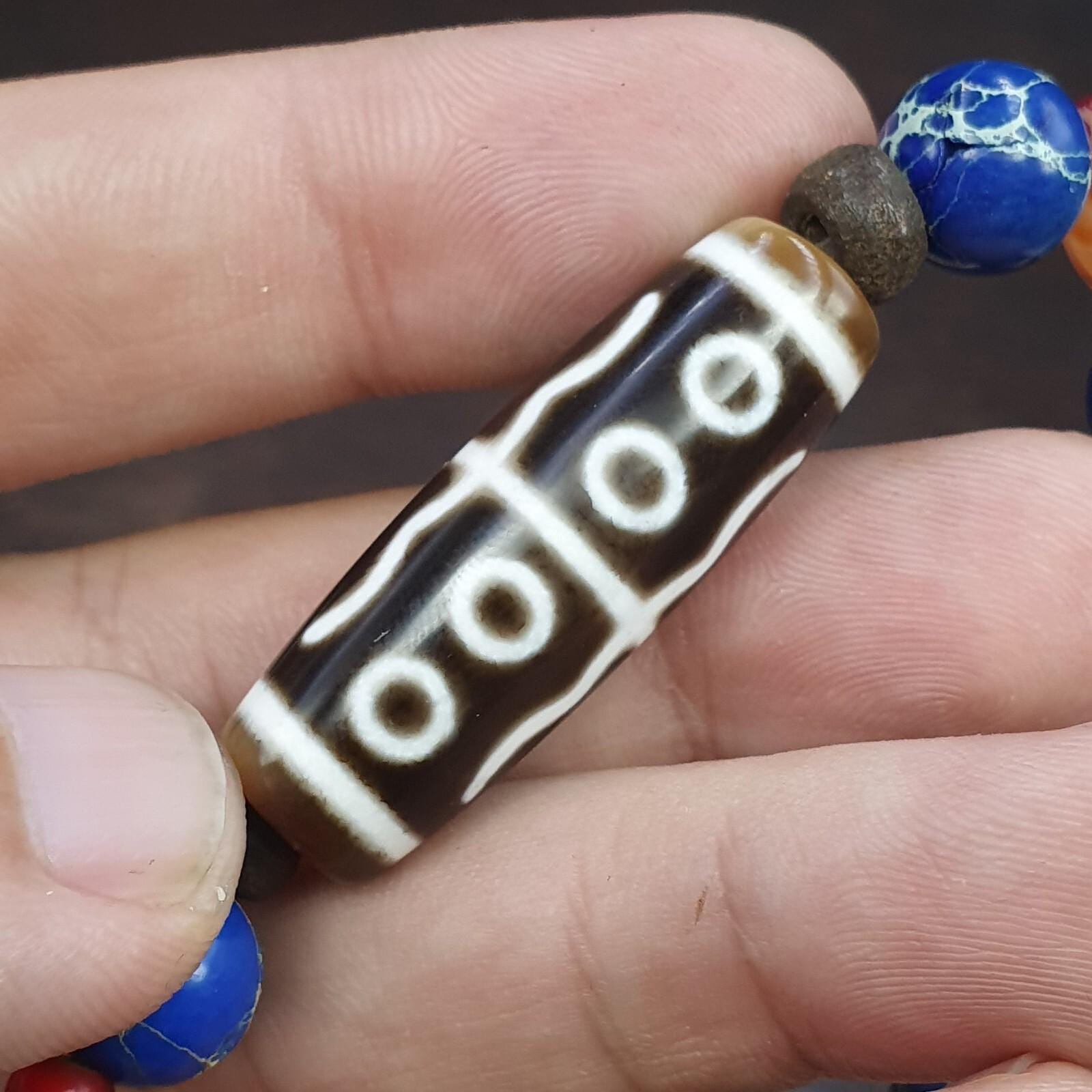 8 eyes old himalayan tibetan agate dzi and yak bone bead unique pattern bracelet