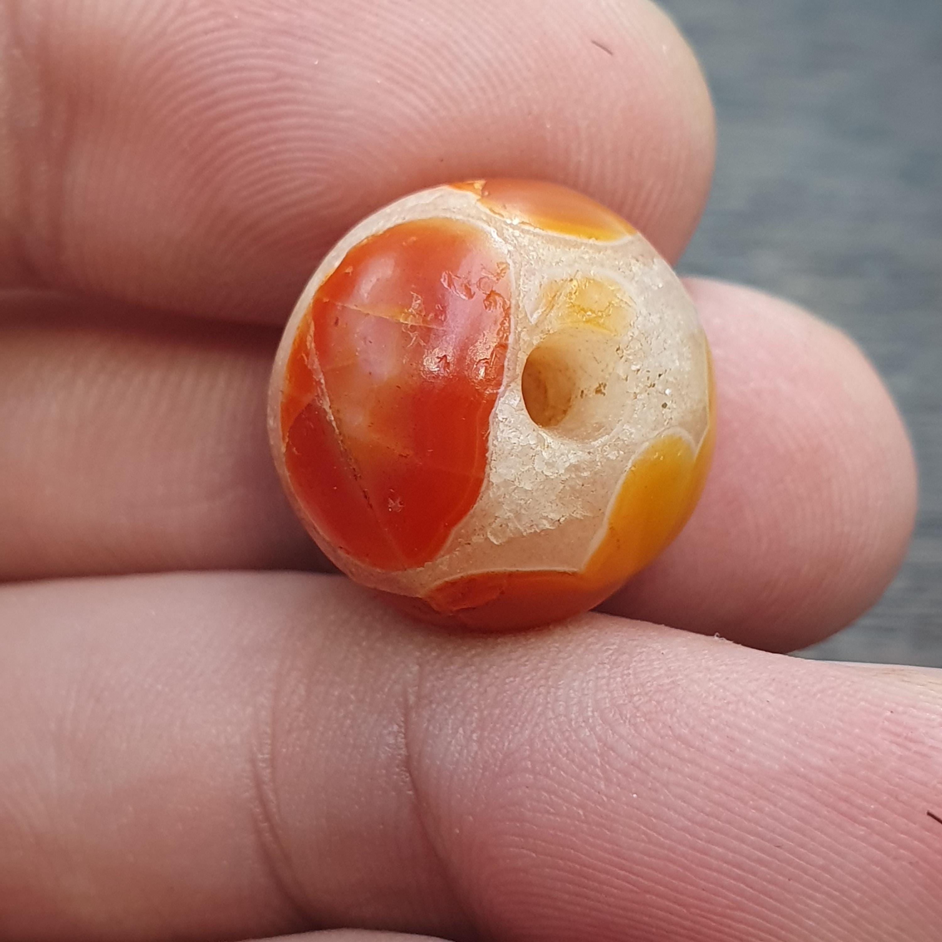 Ancient old crystalized agate antique himalayan indo tibetan eye suleimany bead