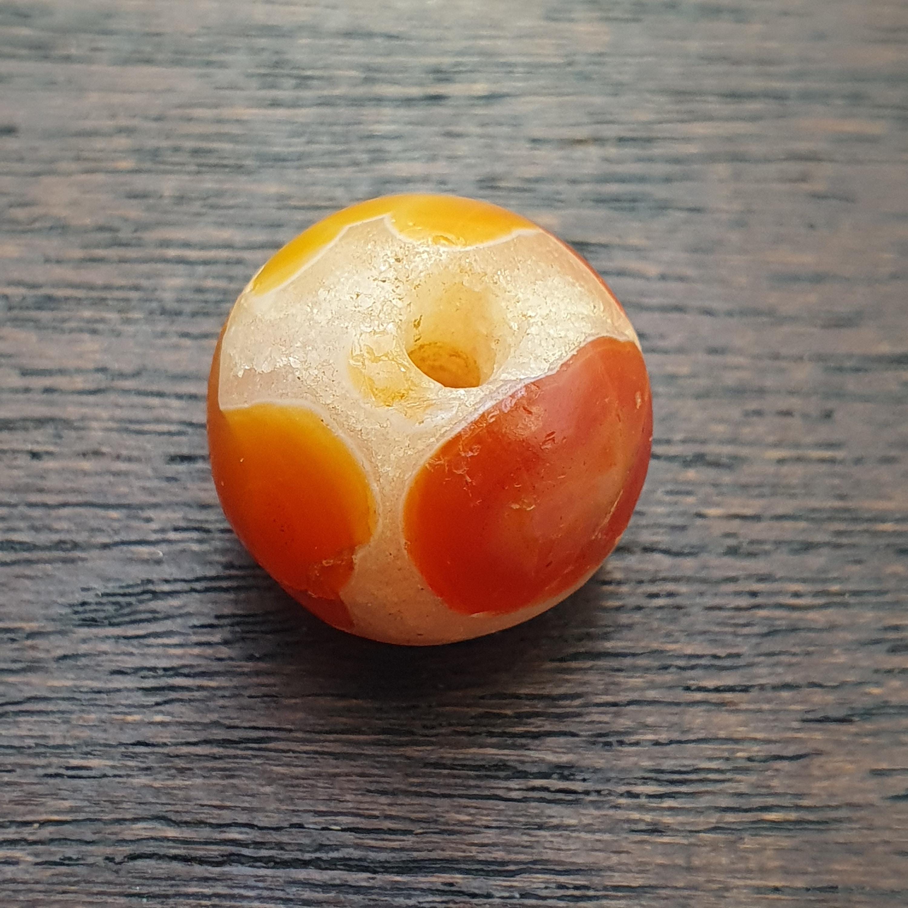 Ancient old crystalized agate antique himalayan indo tibetan eye suleimany bead