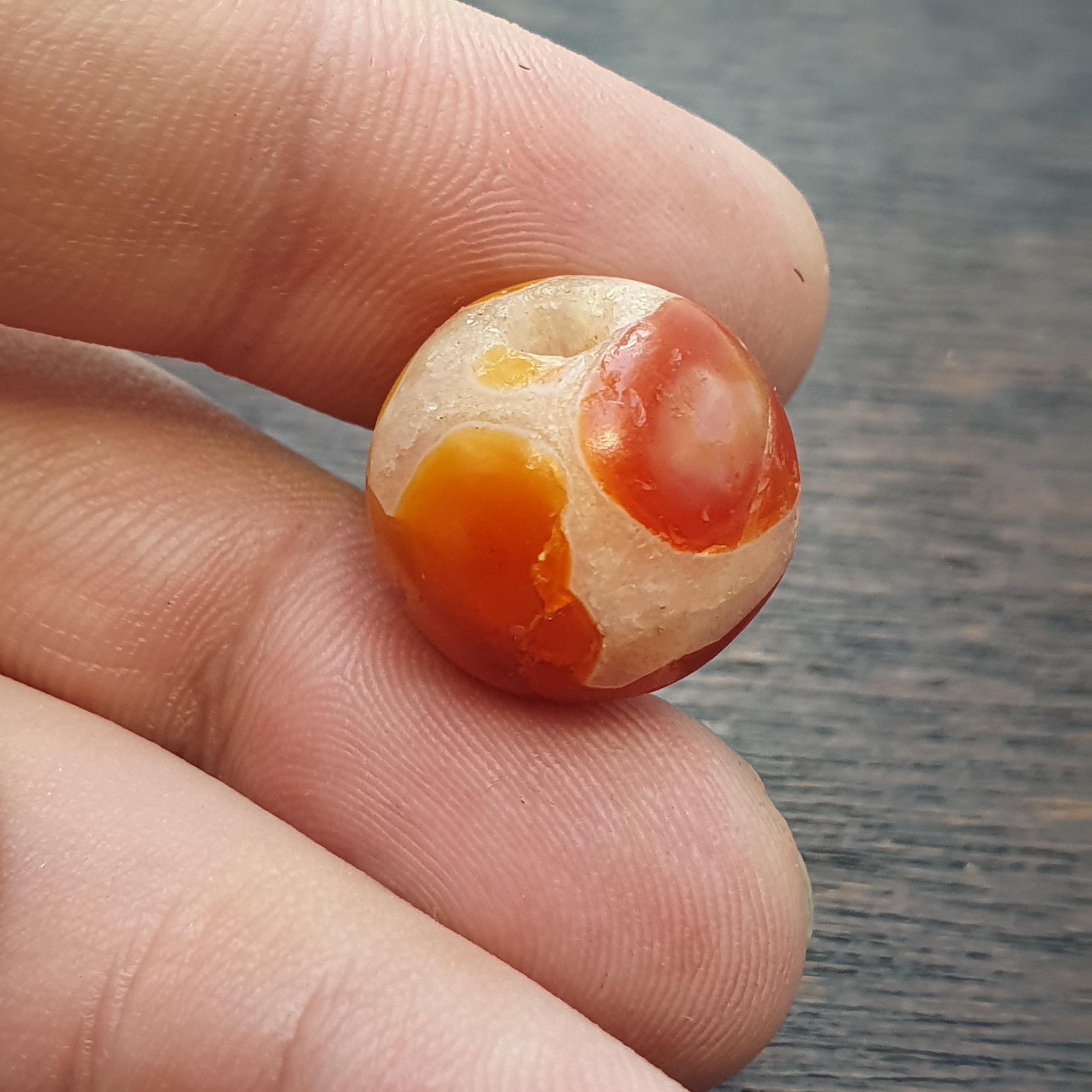 Ancient old crystalized agate antique himalayan indo tibetan eye suleimany bead