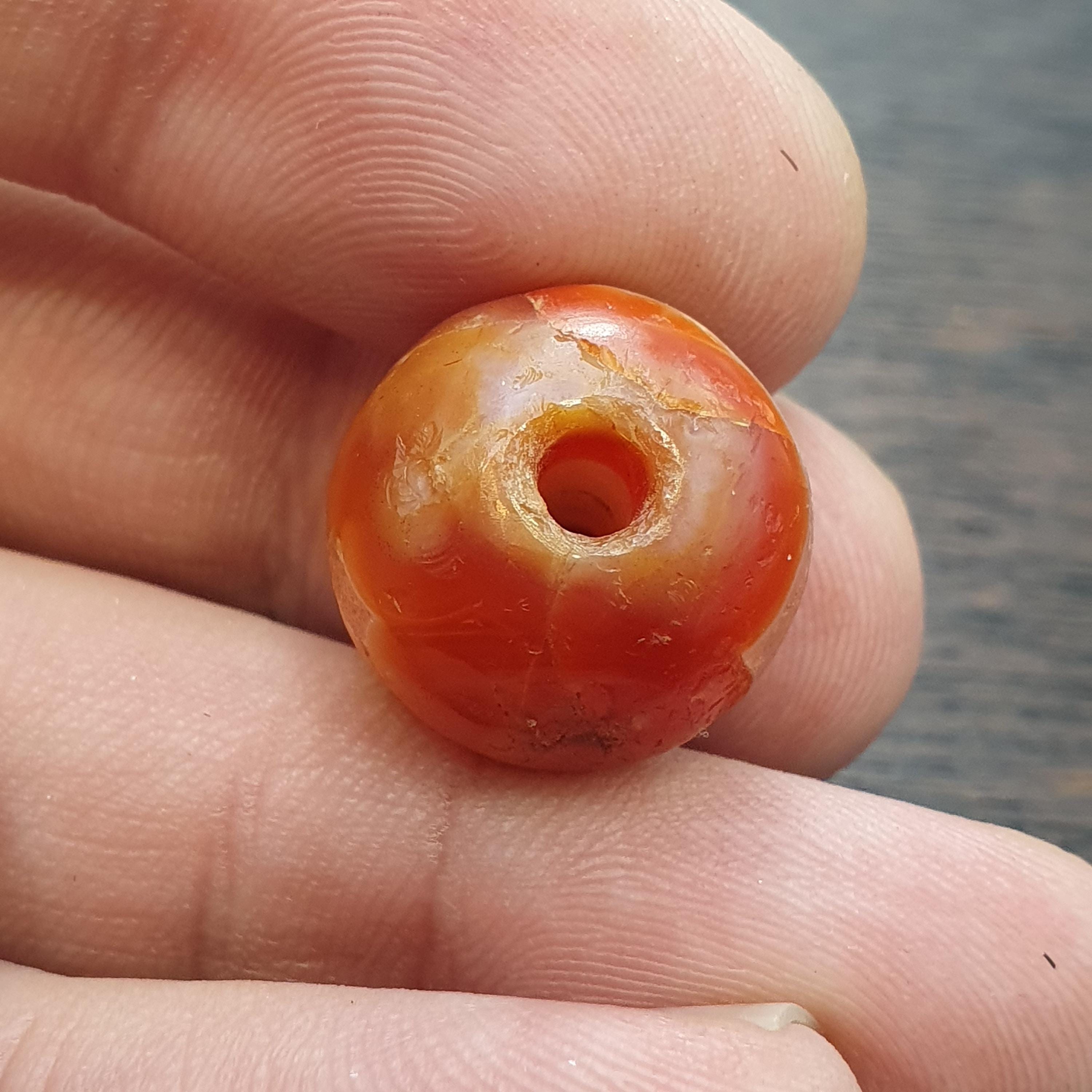 Ancient old crystalized agate antique himalayan indo tibetan eye suleimany bead
