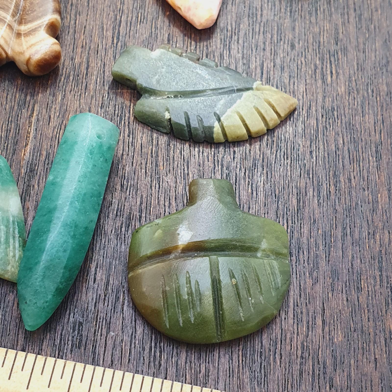 11 pcs vintage lapis lazuli, jade crystal amazonite stone amulets pendants