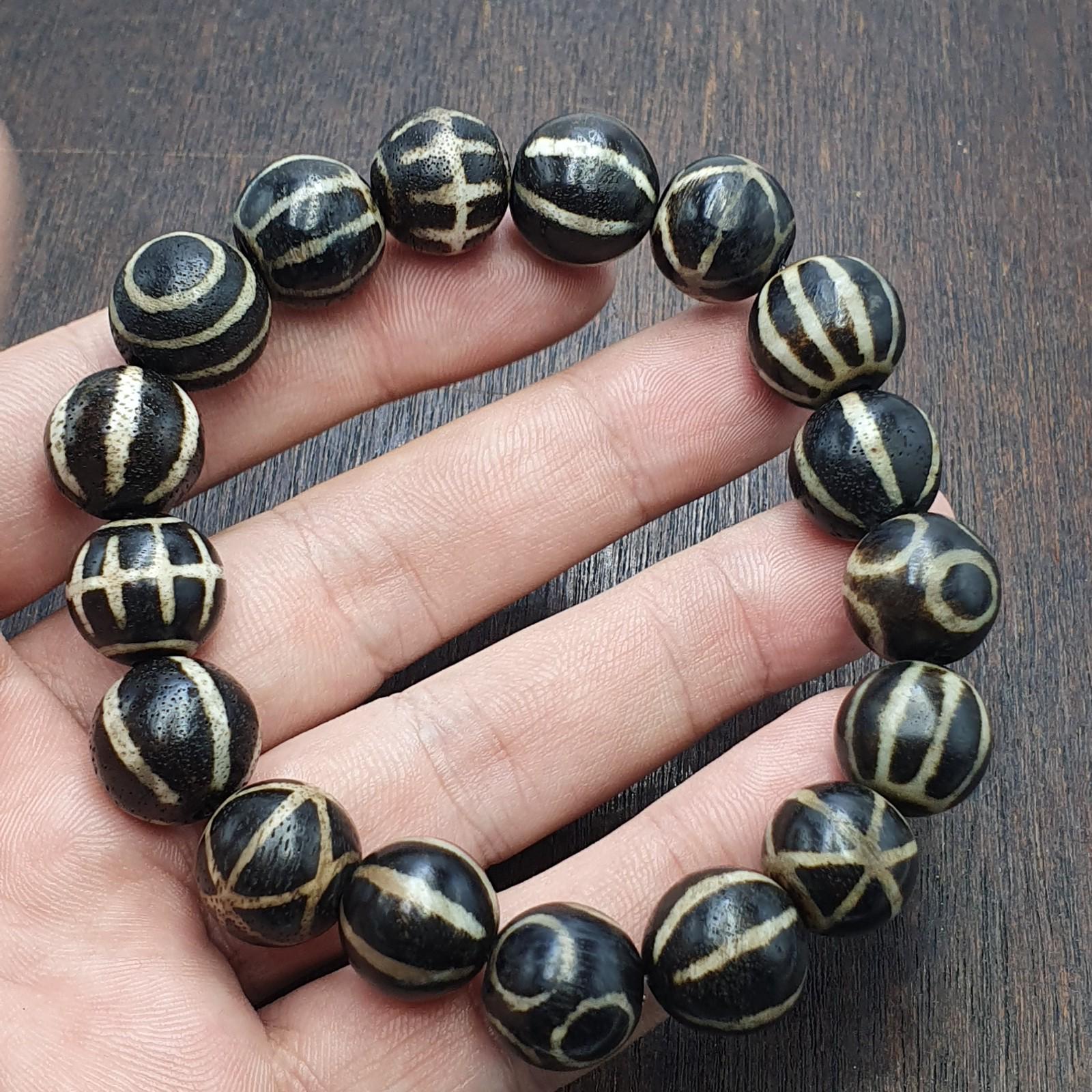 Burmese Pumtek Bead Bracelet, Ancient Tribal Jewelry