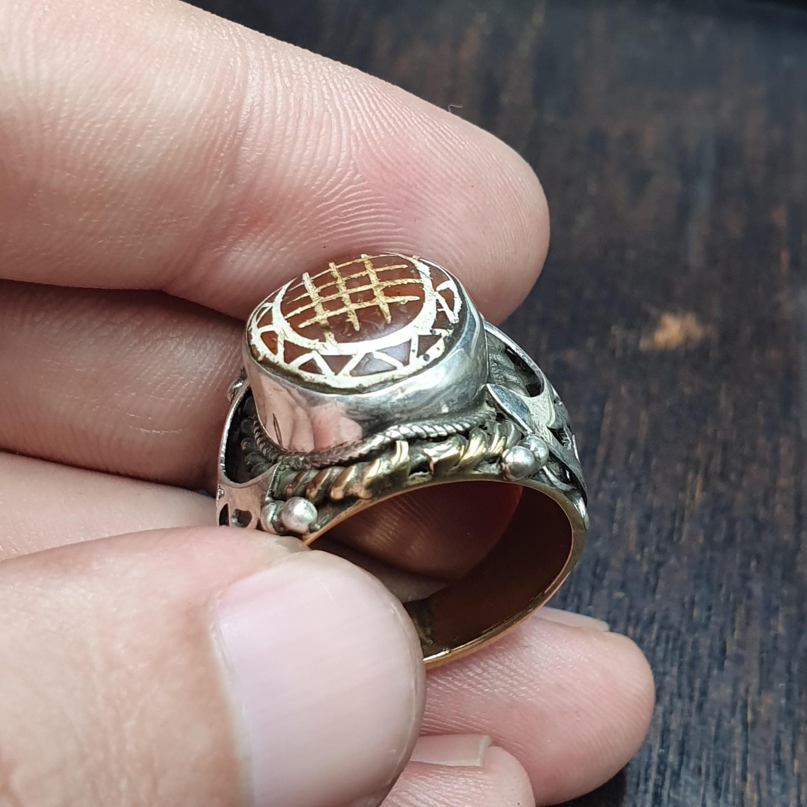 Antique tibetan etched agate carnelian stone silver inlay gold plated brass ring