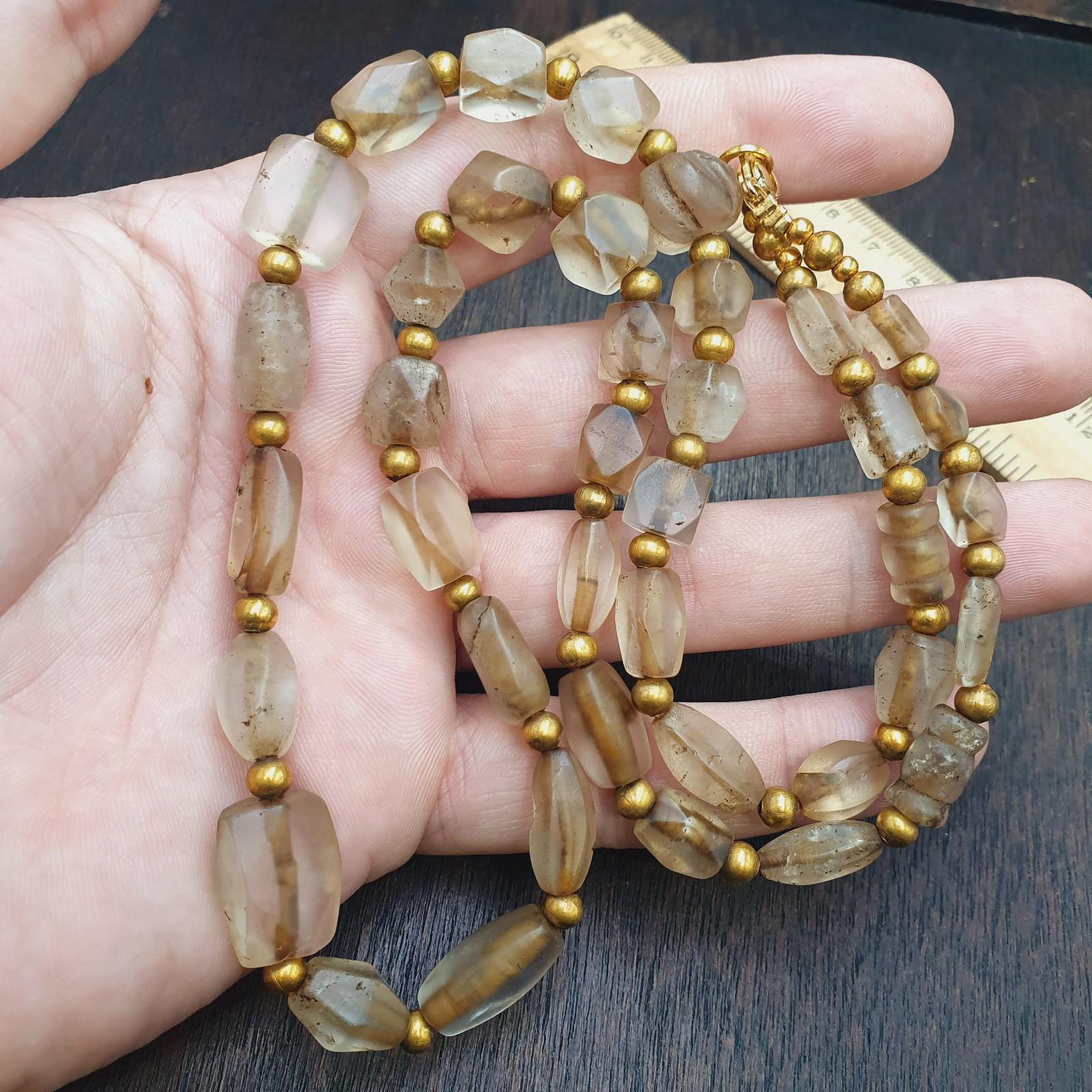 Old himalayan quartz prayer beads necklace healing crystal for meditation