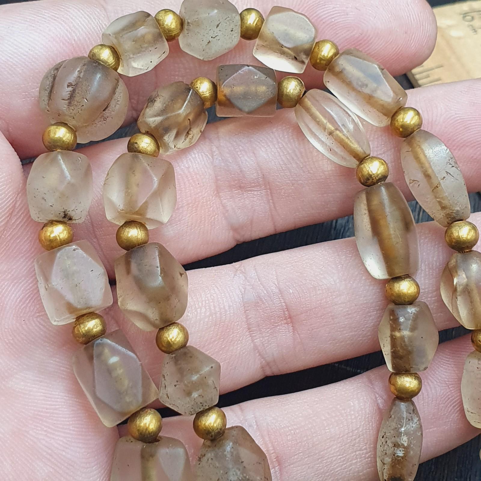 Old himalayan quartz prayer beads necklace healing crystal for meditation